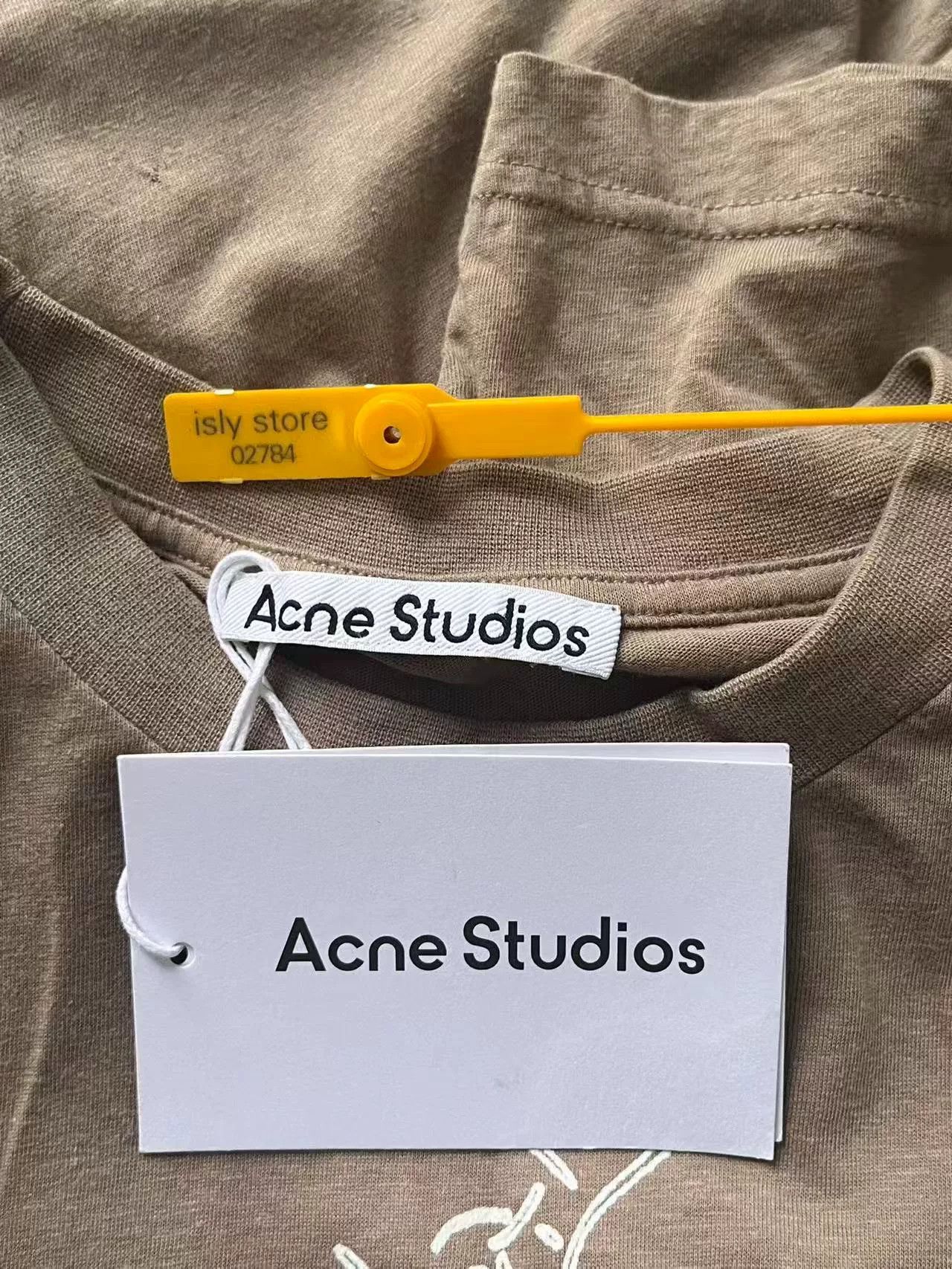 Acne Studios Acne Studios Graffiti Print Cotton T-Shirt XS Size US XS / EU 42 / 0 - 7 Thumbnail