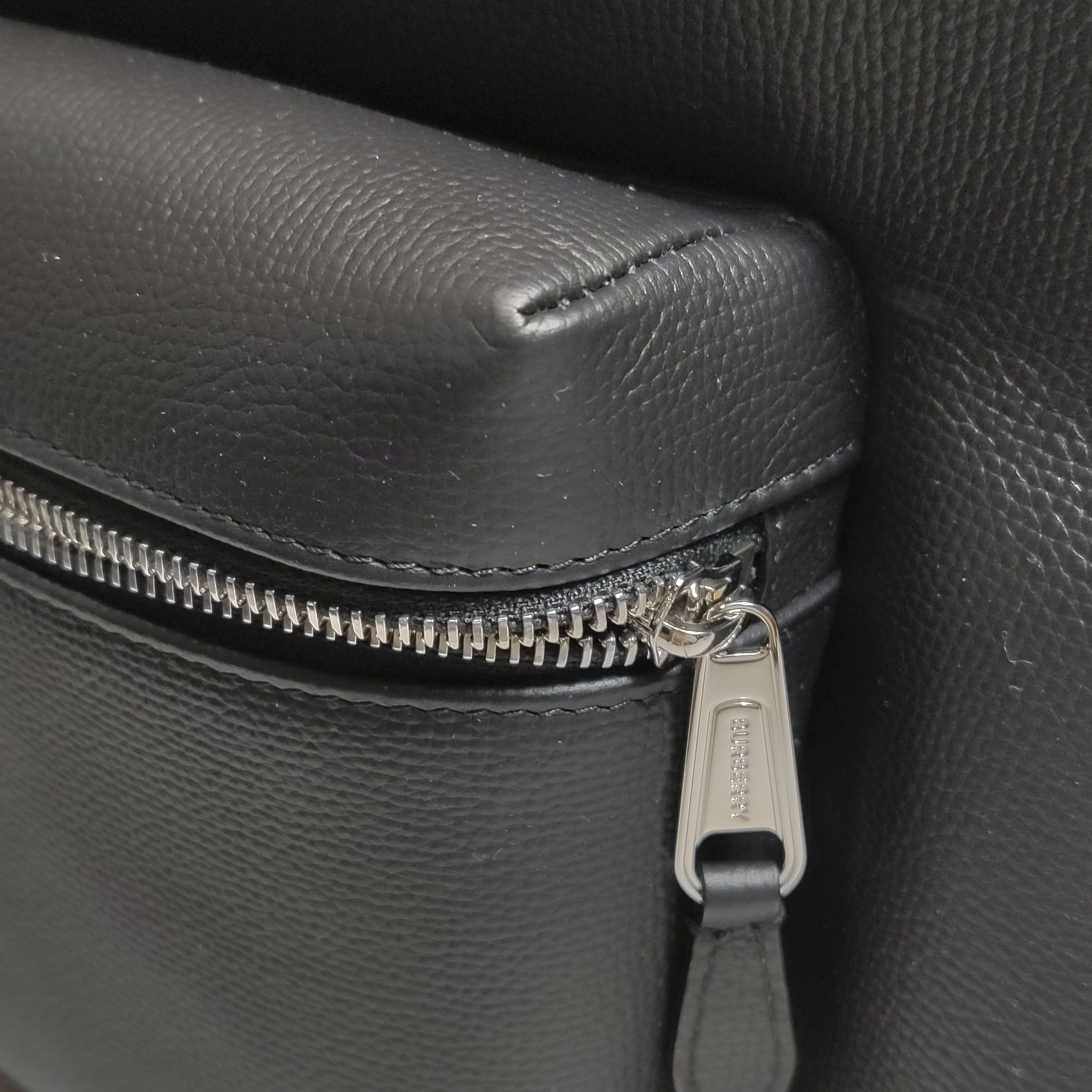Burberry Burberry Men one size Bags Luggage Size ONE SIZE - 12 Thumbnail