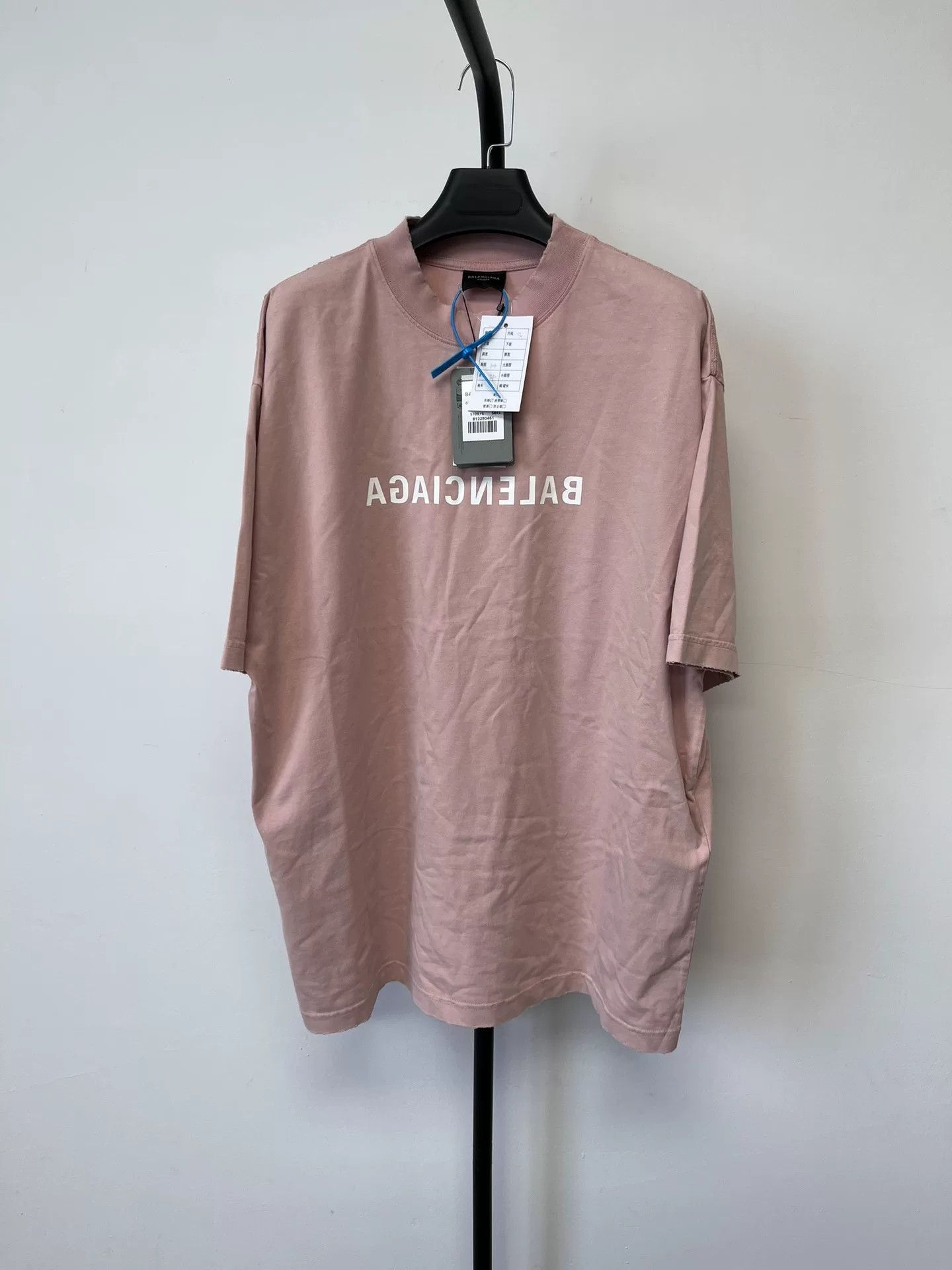 Balenciaga Balenciaga Inverted Logo T-Shirt Size S Size US S / EU 44-46 / 1 - 2 Thumbnail