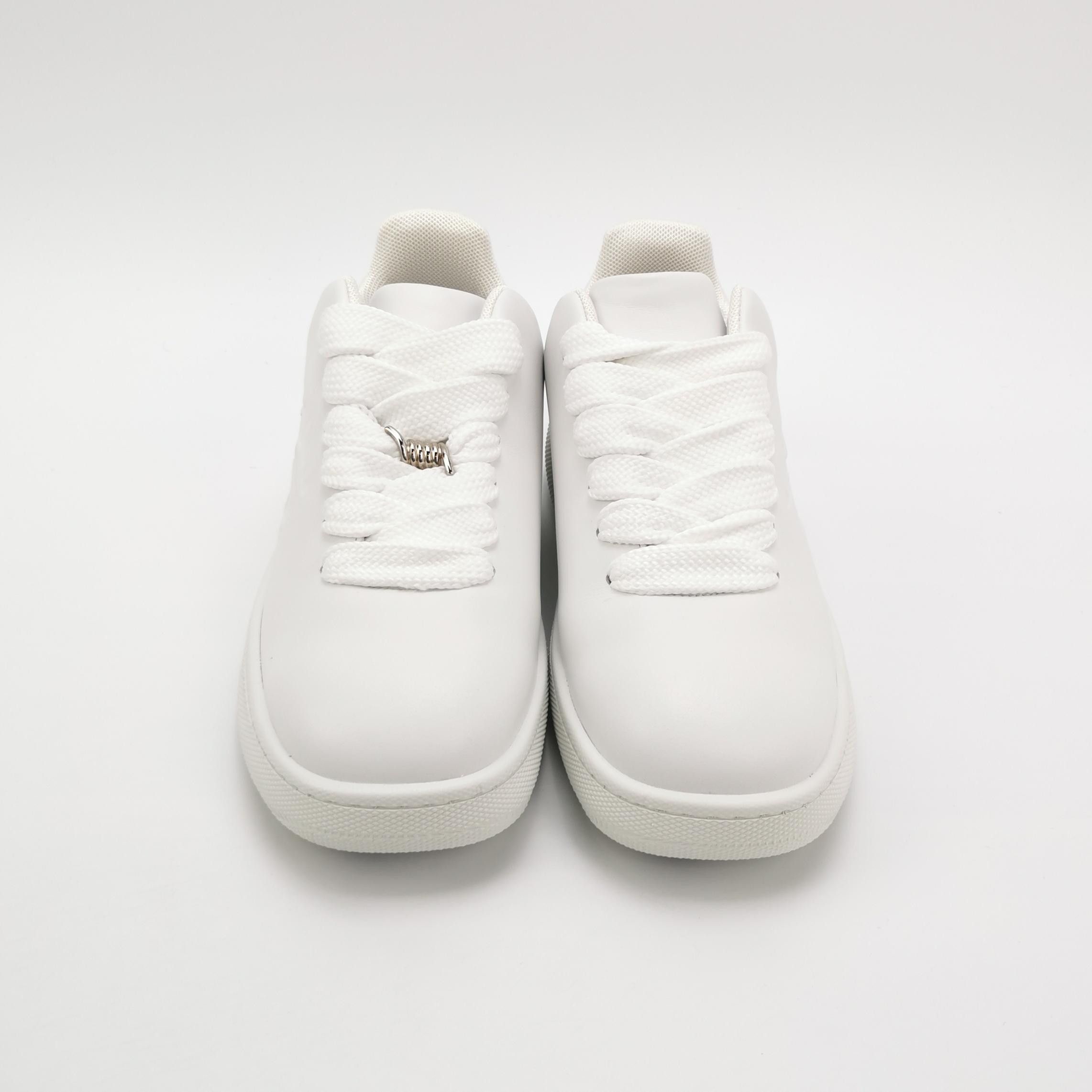 Burberry Burberry Men 10 Lowtop Sneakers Size US 10 / EU 43 - 3 Thumbnail