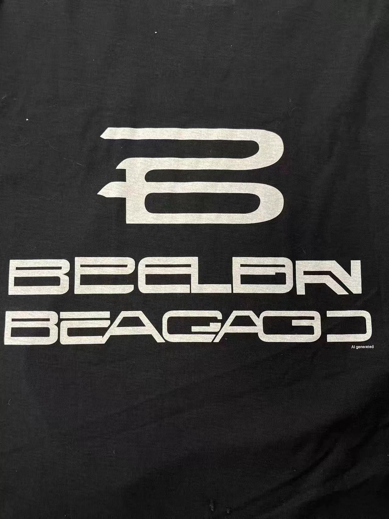Balenciaga Balenciaga Logo Graphic Distressed T-Shirt Size 1 Size US S / EU 44-46 / 1 - 4 Thumbnail