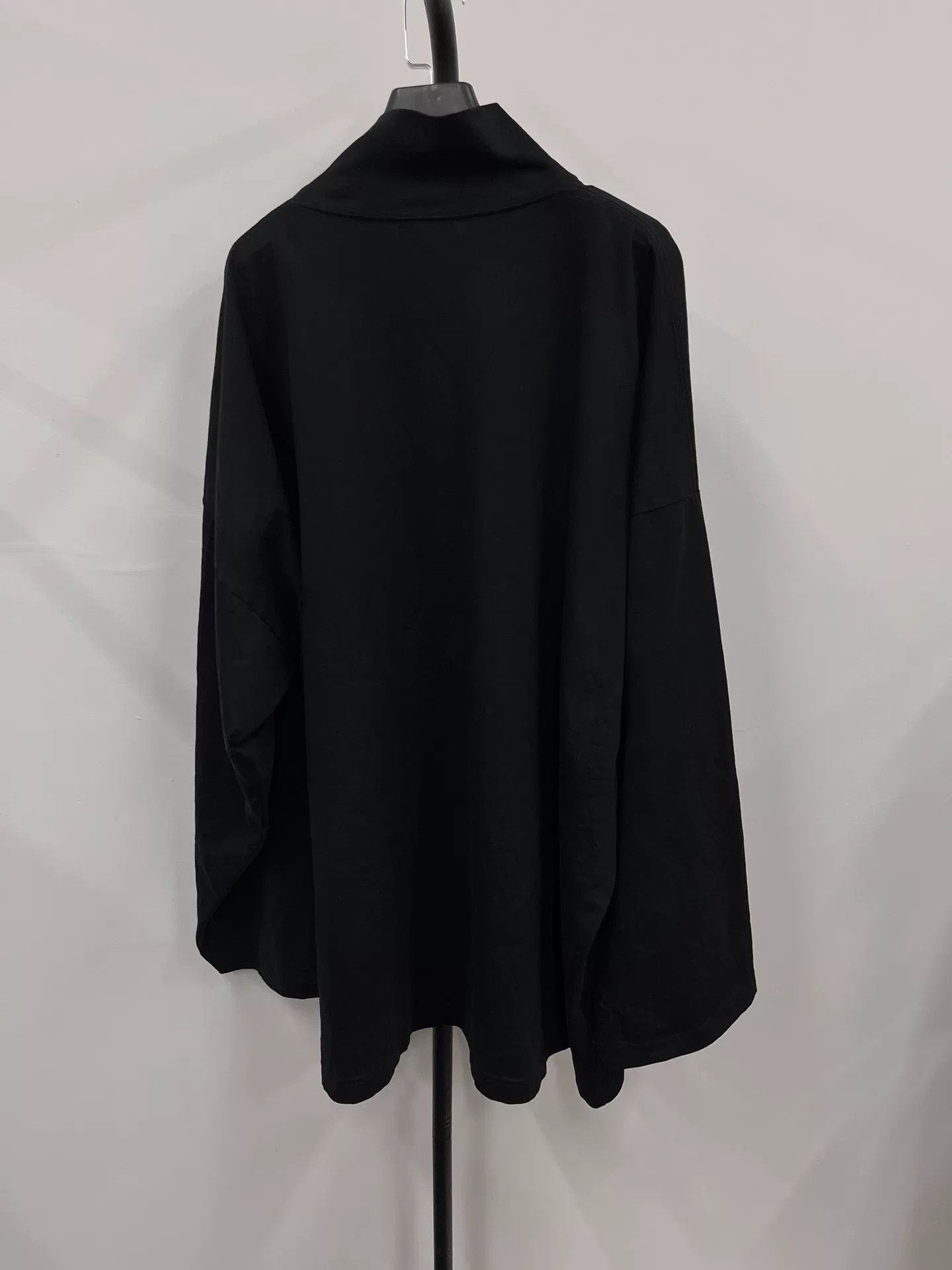 Balenciaga Balenciaga x adidas Logo Long Sleeve T-Shirt L Size US L / EU 52-54 / 3 - 3 Thumbnail