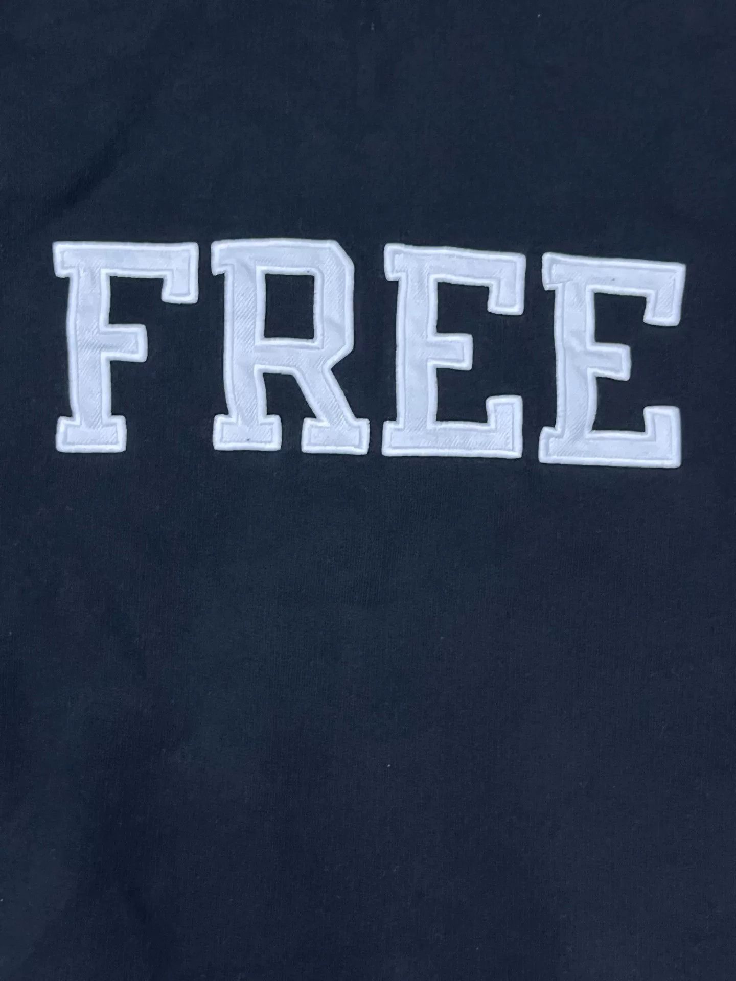 Balenciaga Balenciaga FREE Logo Hoodie Size M Size US M / EU 48-50 / 2 - 4 Thumbnail
