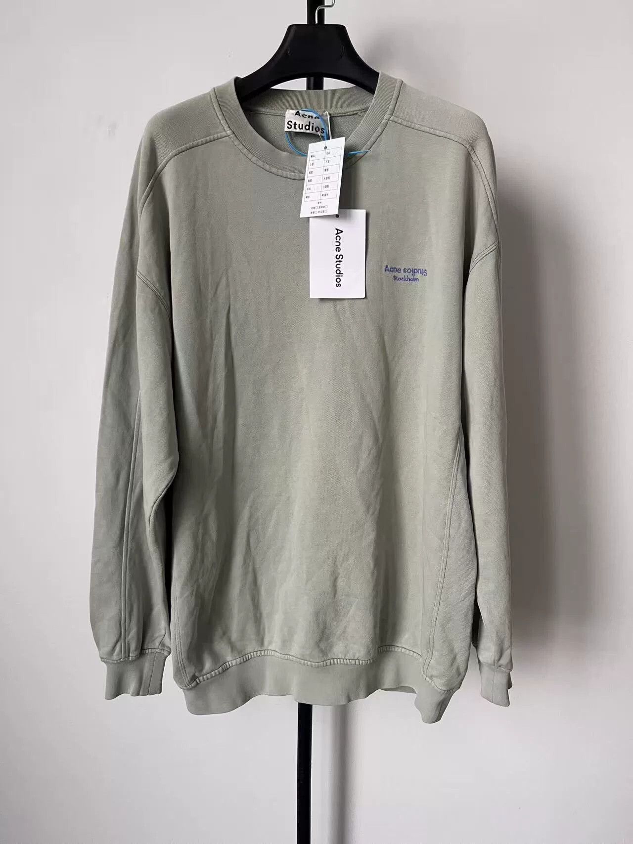 Acne Studios Acne Studios Embroidered Logo Sweatshirt XXS Size US XXS / EU 40 - 2 Thumbnail