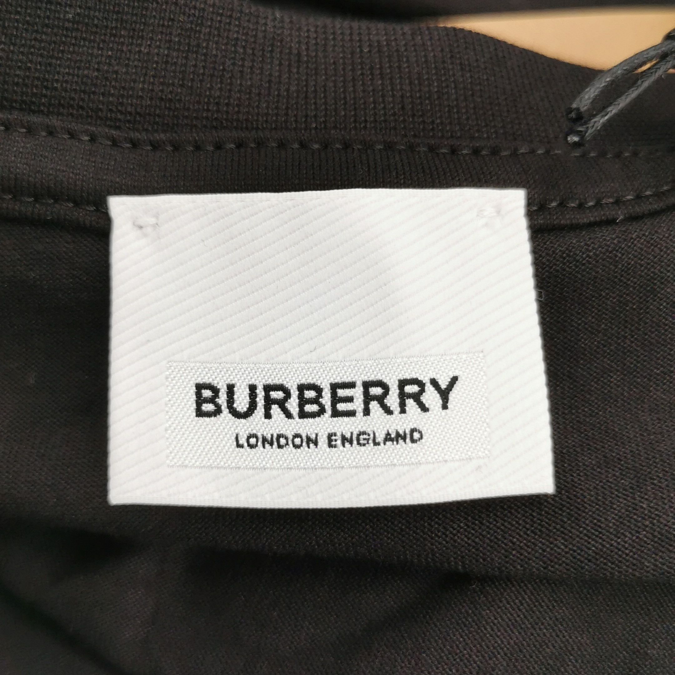 Burberry Burberry Men m Short Sleeve Shirts Size US M / EU 48-50 / 2 - 5 Thumbnail