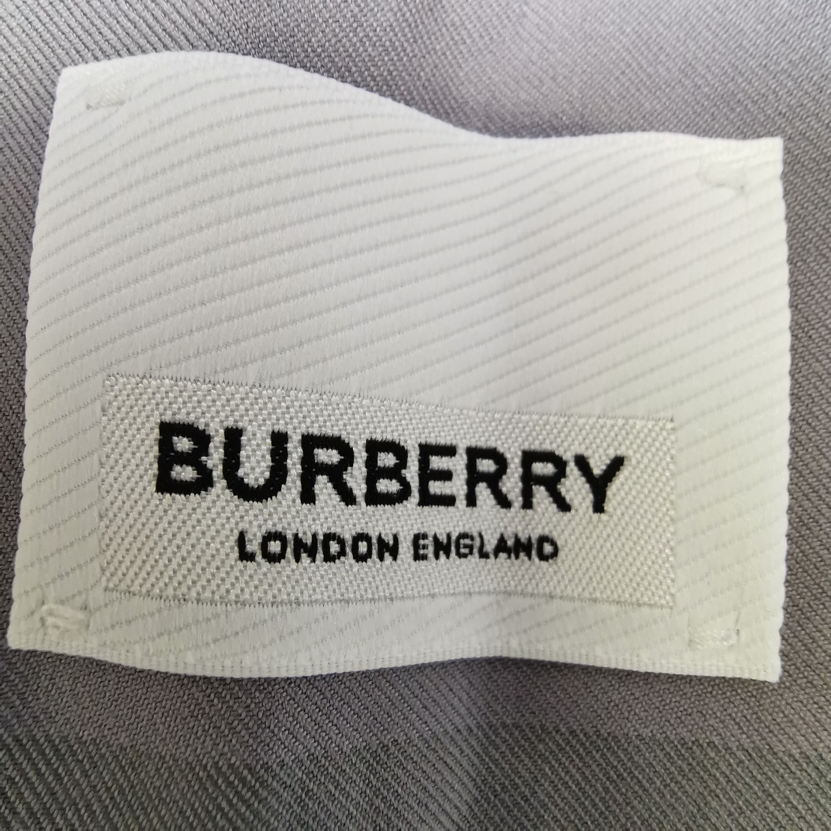 Burberry Burberry Men m Button Ups Size US M / EU 48-50 / 2 - 5 Thumbnail