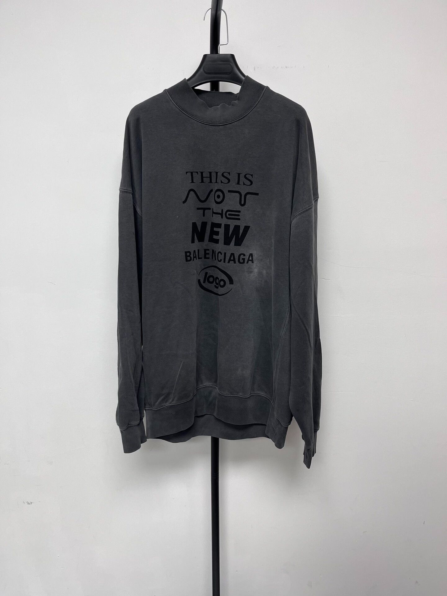 Balenciaga Balenciaga Not The New Logo Sweatshirt XS Size US XS / EU 42 / 0 - 2 Thumbnail
