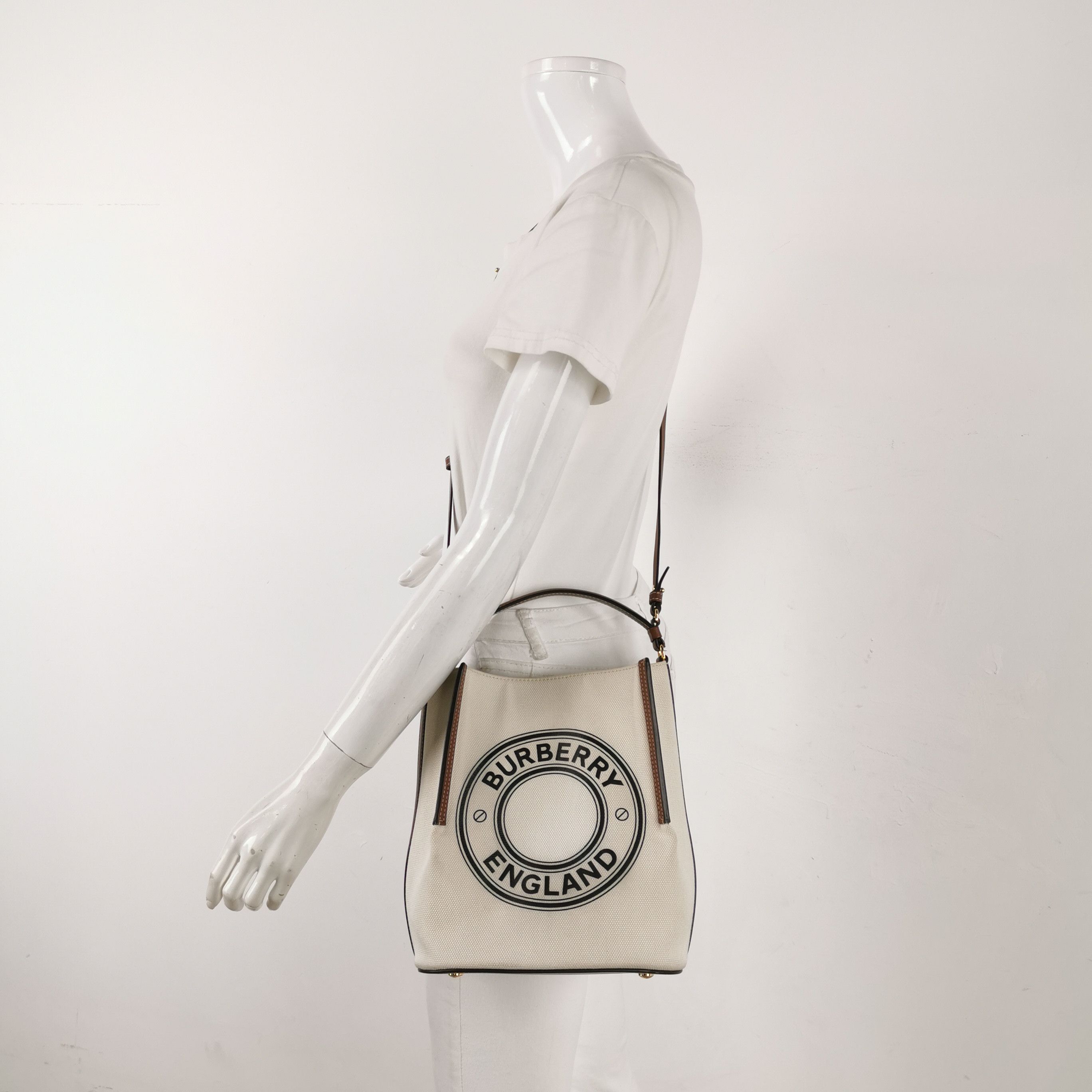 Burberry Burberry Women os Shoulder Bags Size ONE SIZE - 2 Thumbnail