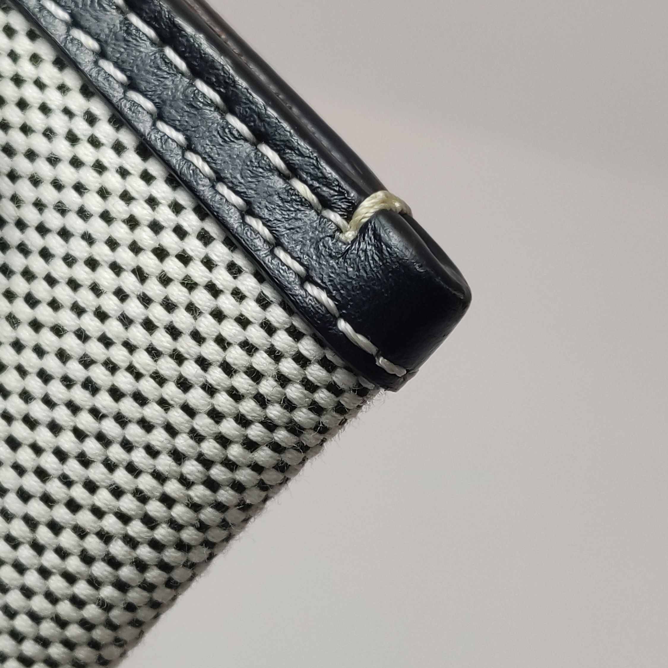 Burberry Burberry Women os Crossbody Bags Size ONE SIZE - 16 Thumbnail