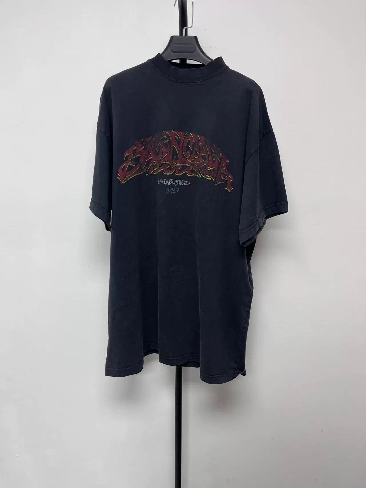 Balenciaga Balenciaga Offshore Graphic Print T-Shirt Size 2 Size US M / EU 48-50 / 2 - 2 Thumbnail