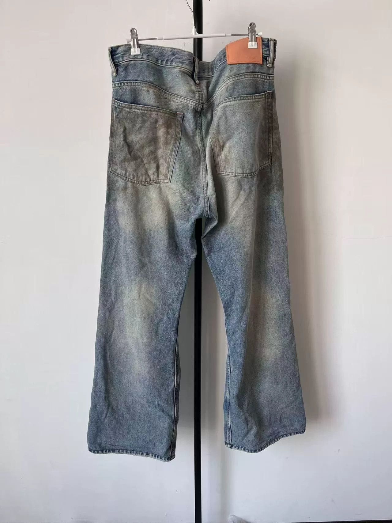 Acne Studios Acne Studios 2021M Dirty Wash Distressed Jeans 33 Size US 33 - 3 Thumbnail