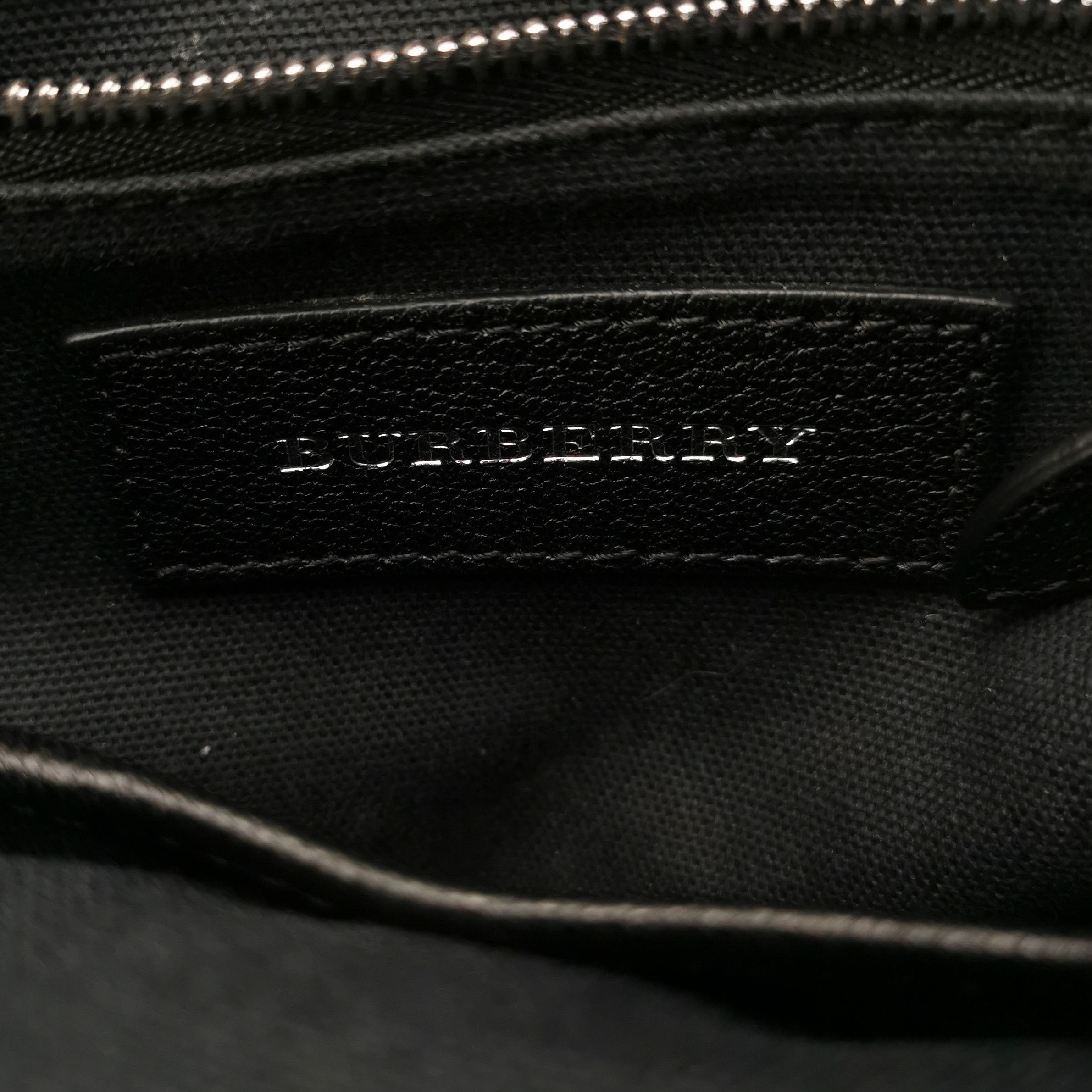 Burberry Burberry Women os Shoulder Bags Size ONE SIZE - 6 Thumbnail