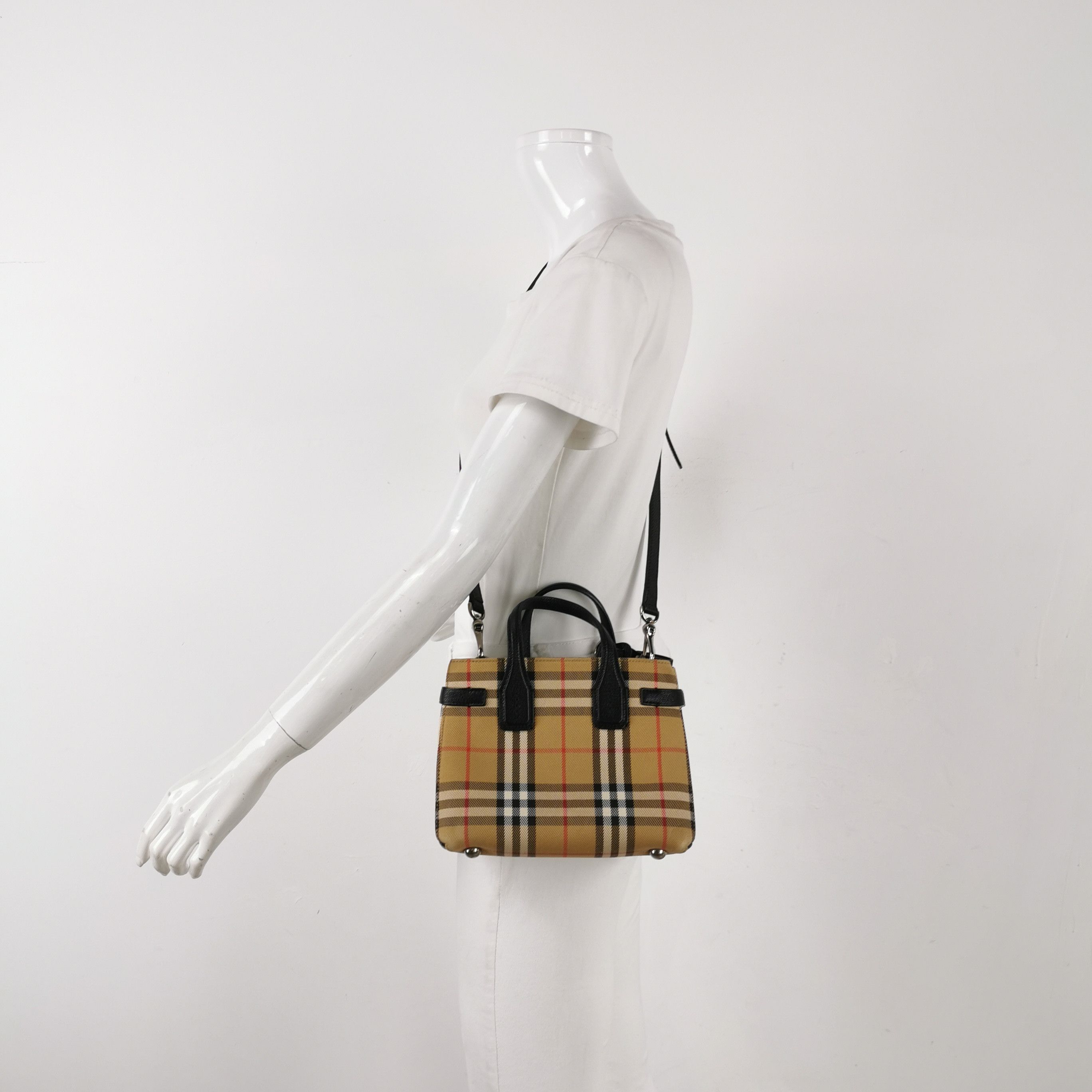 Burberry Burberry Women os Shoulder Bags Size ONE SIZE - 2 Thumbnail
