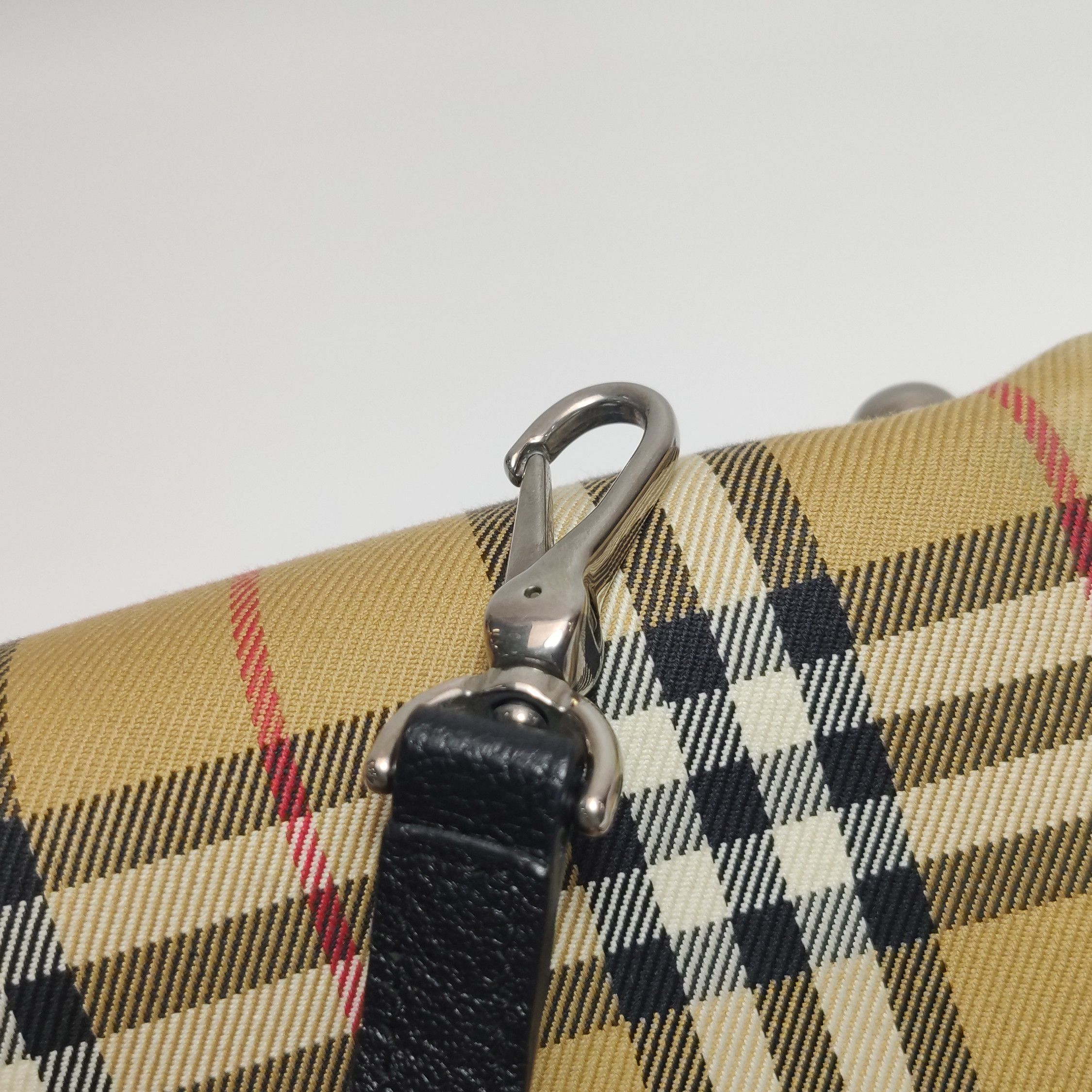 Burberry Burberry Women os Shoulder Bags Size ONE SIZE - 13 Thumbnail