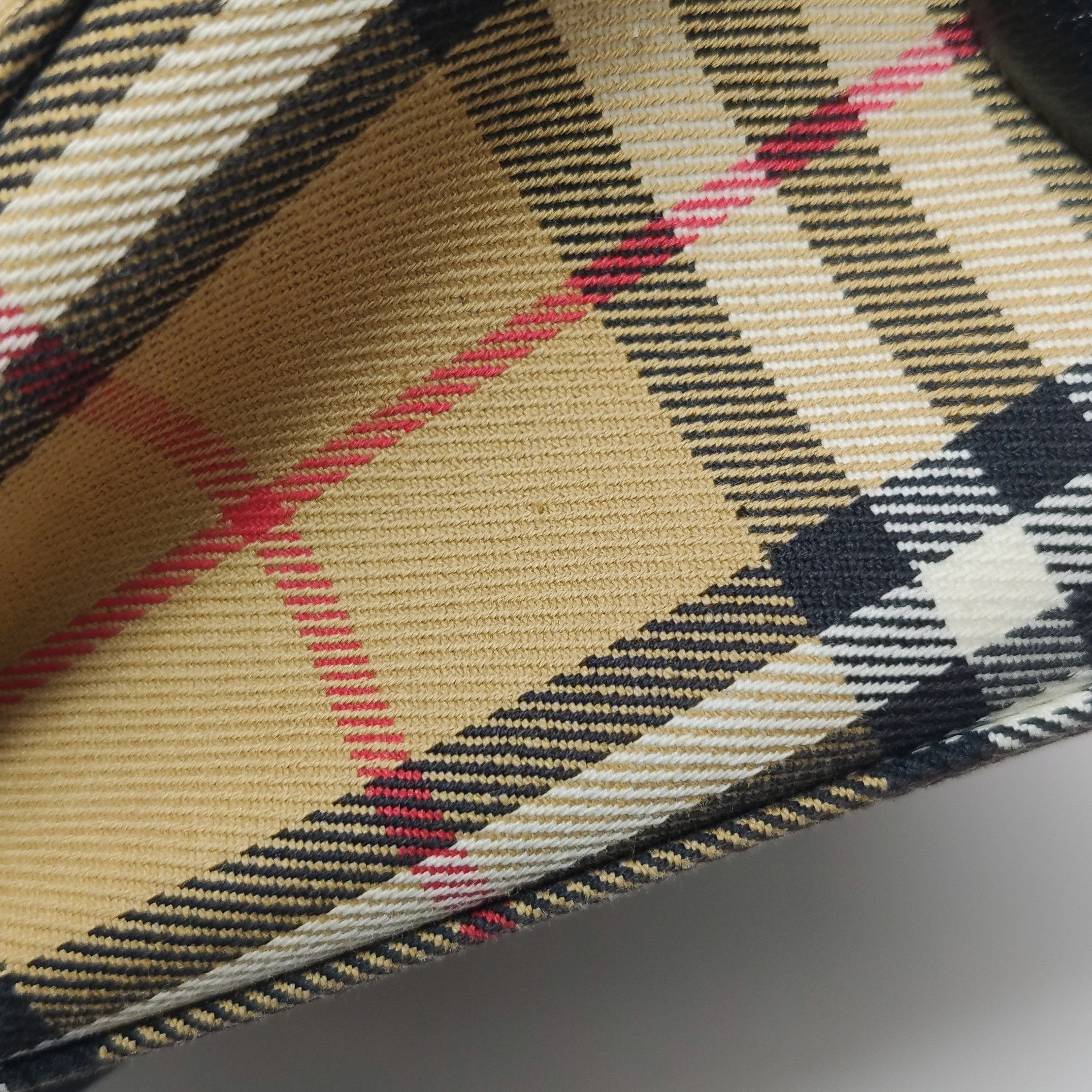 Burberry Burberry Women os Shoulder Bags Size ONE SIZE - 18 Thumbnail