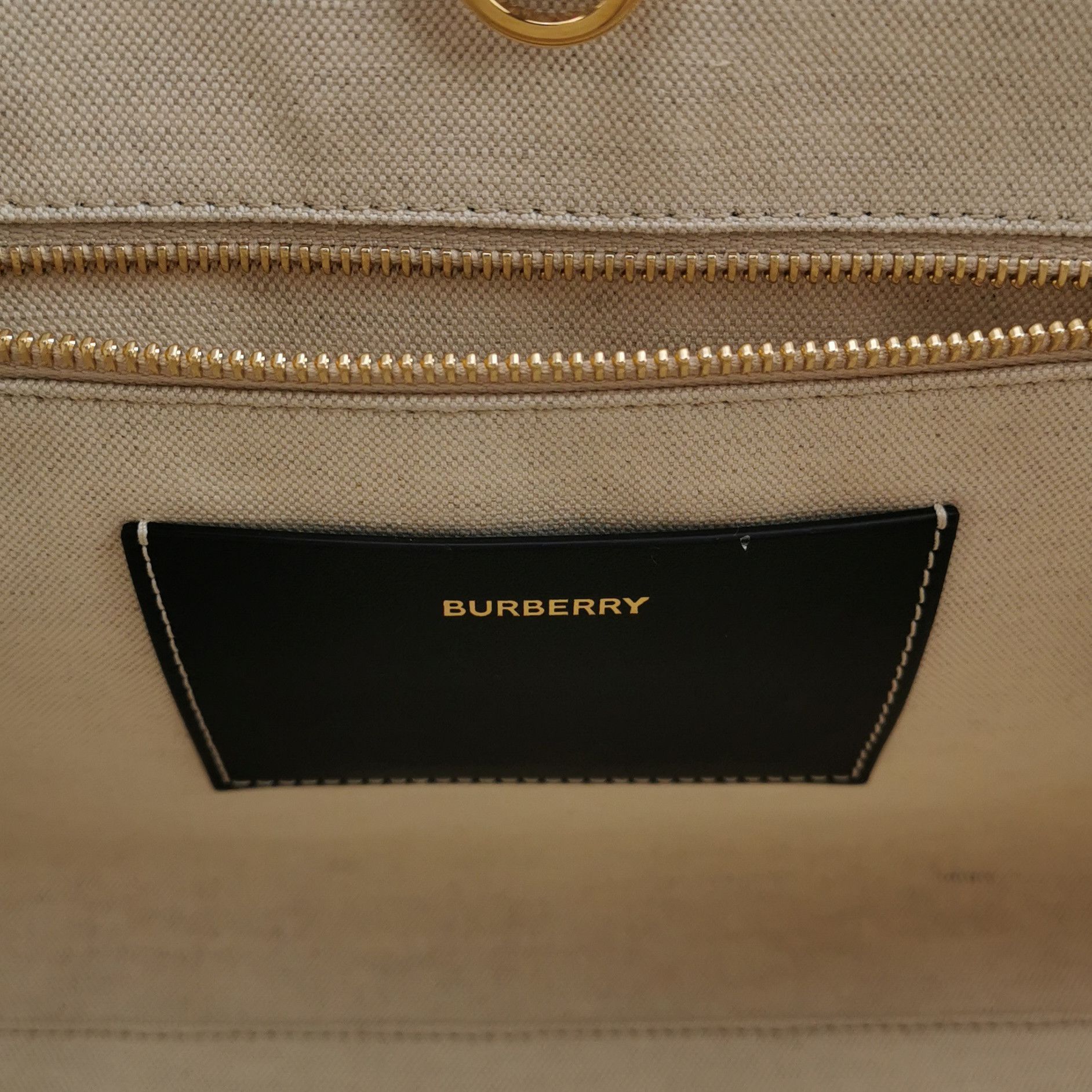 Burberry Burberry Women os Shoulder Bags Size ONE SIZE - 8 Thumbnail