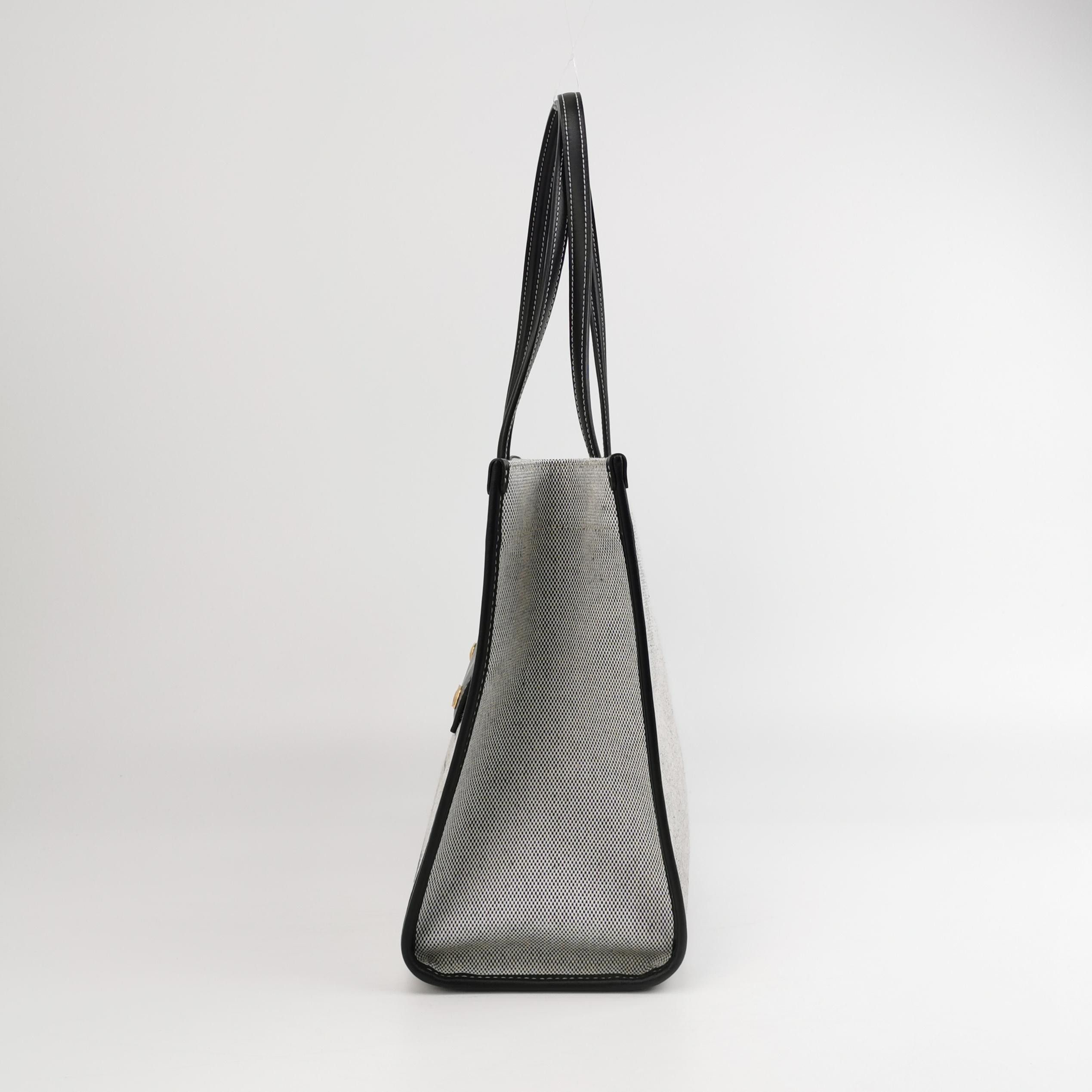 Burberry Burberry Women os Shoulder Bags Size ONE SIZE - 3 Thumbnail