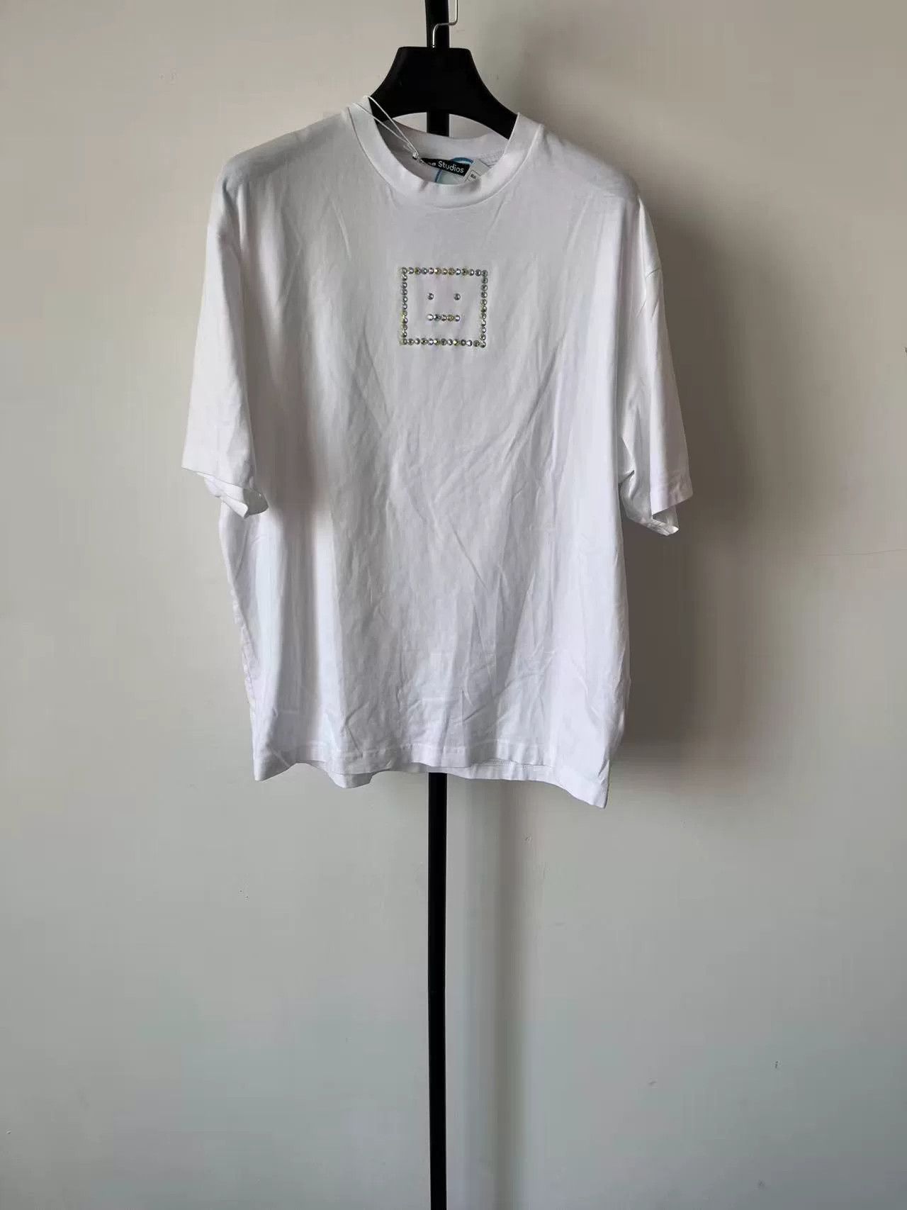 Acne Studios Acne Studios Embellished Face T-Shirt XS Size US XS / EU 42 / 0 - 2 Thumbnail