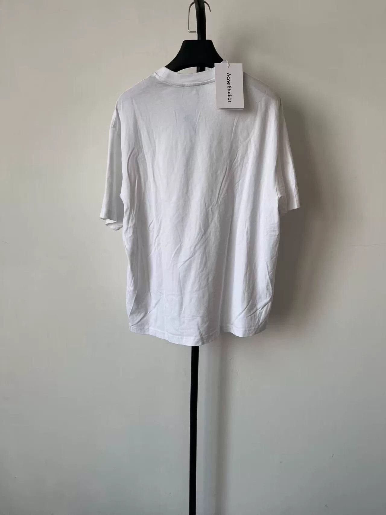 Acne Studios Acne Studios Embellished Face T-Shirt XS Size US XS / EU 42 / 0 - 3 Thumbnail