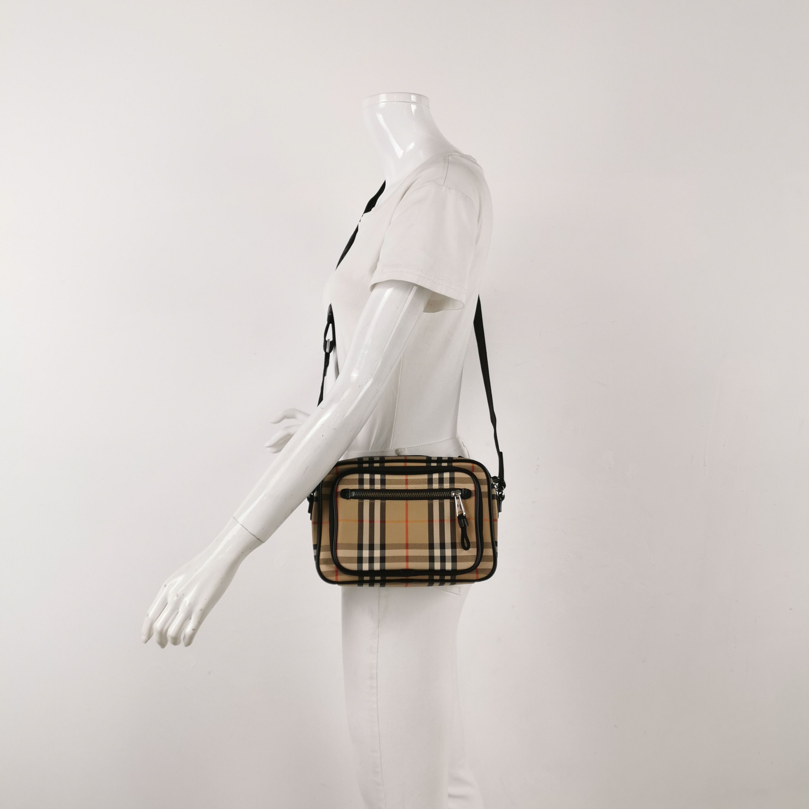 Burberry Burberry Women os Shoulder Bags Size ONE SIZE - 2 Thumbnail
