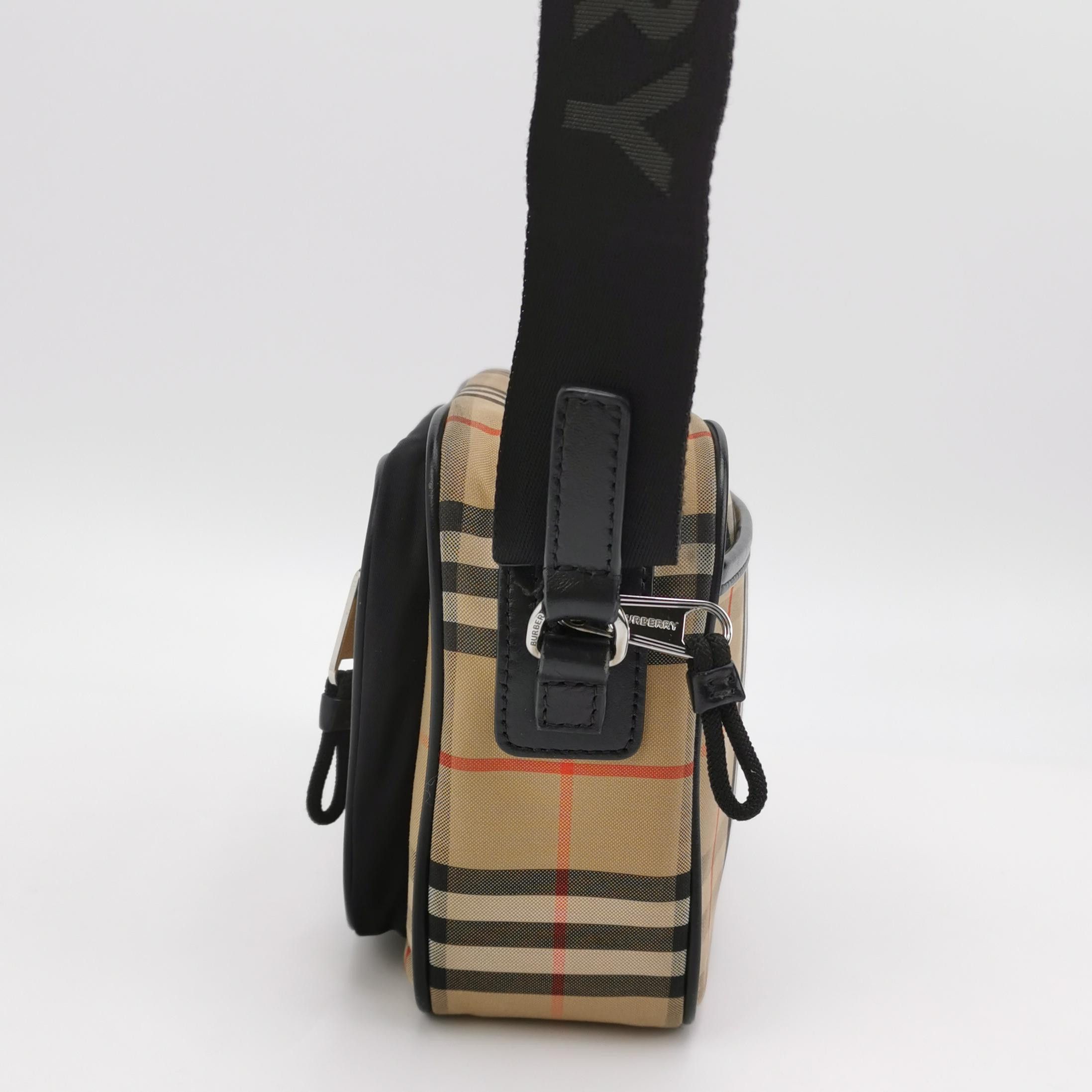 Burberry Burberry Women os Shoulder Bags Size ONE SIZE - 3 Thumbnail