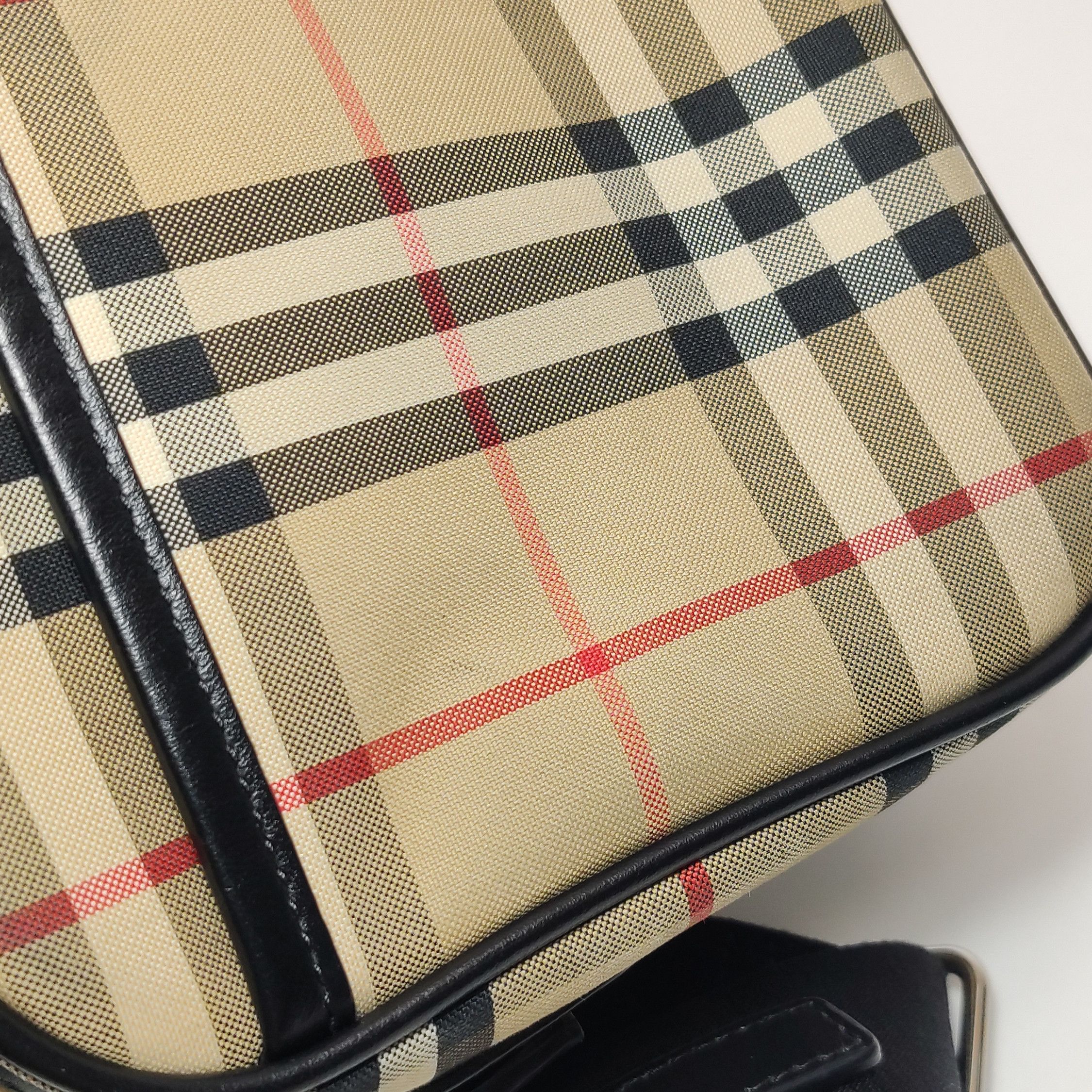 Burberry Burberry Women os Shoulder Bags Size ONE SIZE - 21 Thumbnail