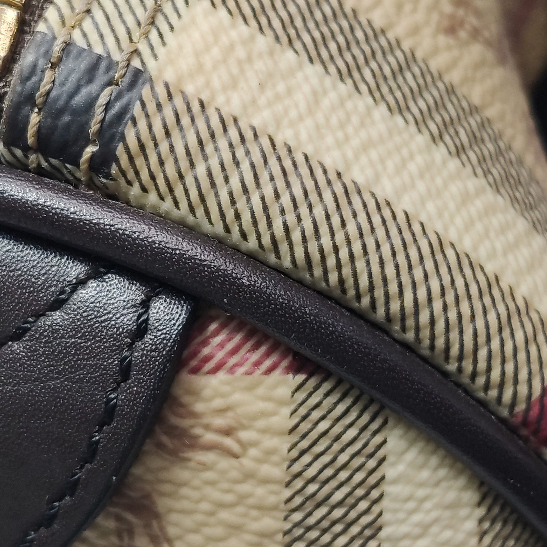 Burberry Burberry Women os Tote Bags Size ONE SIZE - 14 Thumbnail