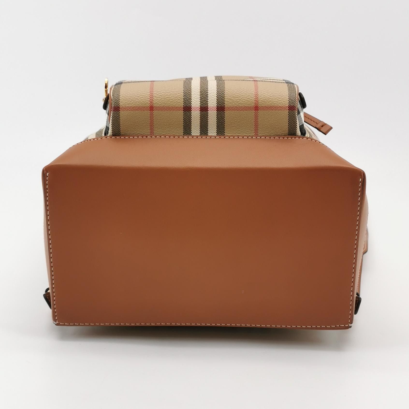 Burberry Burberry Women os Backpacks Size ONE SIZE - 6 Thumbnail