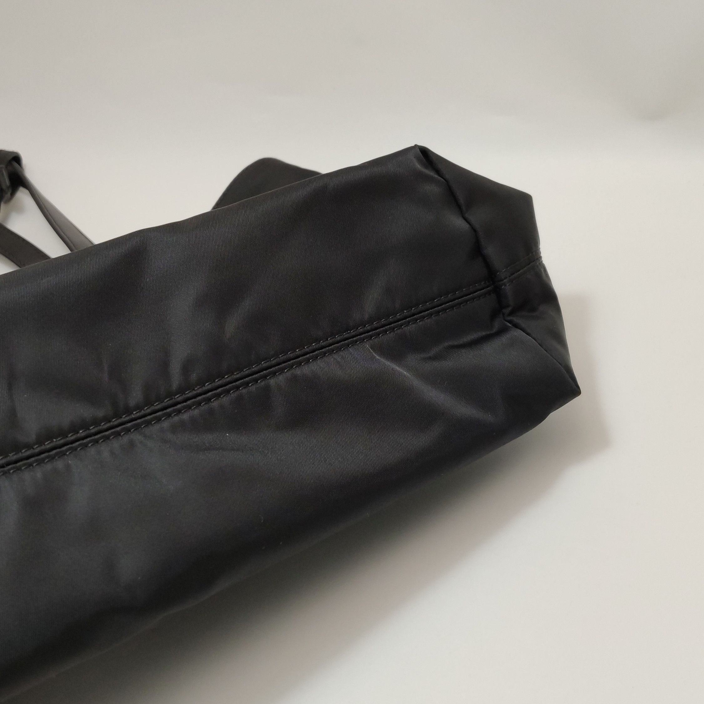 Burberry Burberry Women os Shoulder Bags Size ONE SIZE - 16 Thumbnail