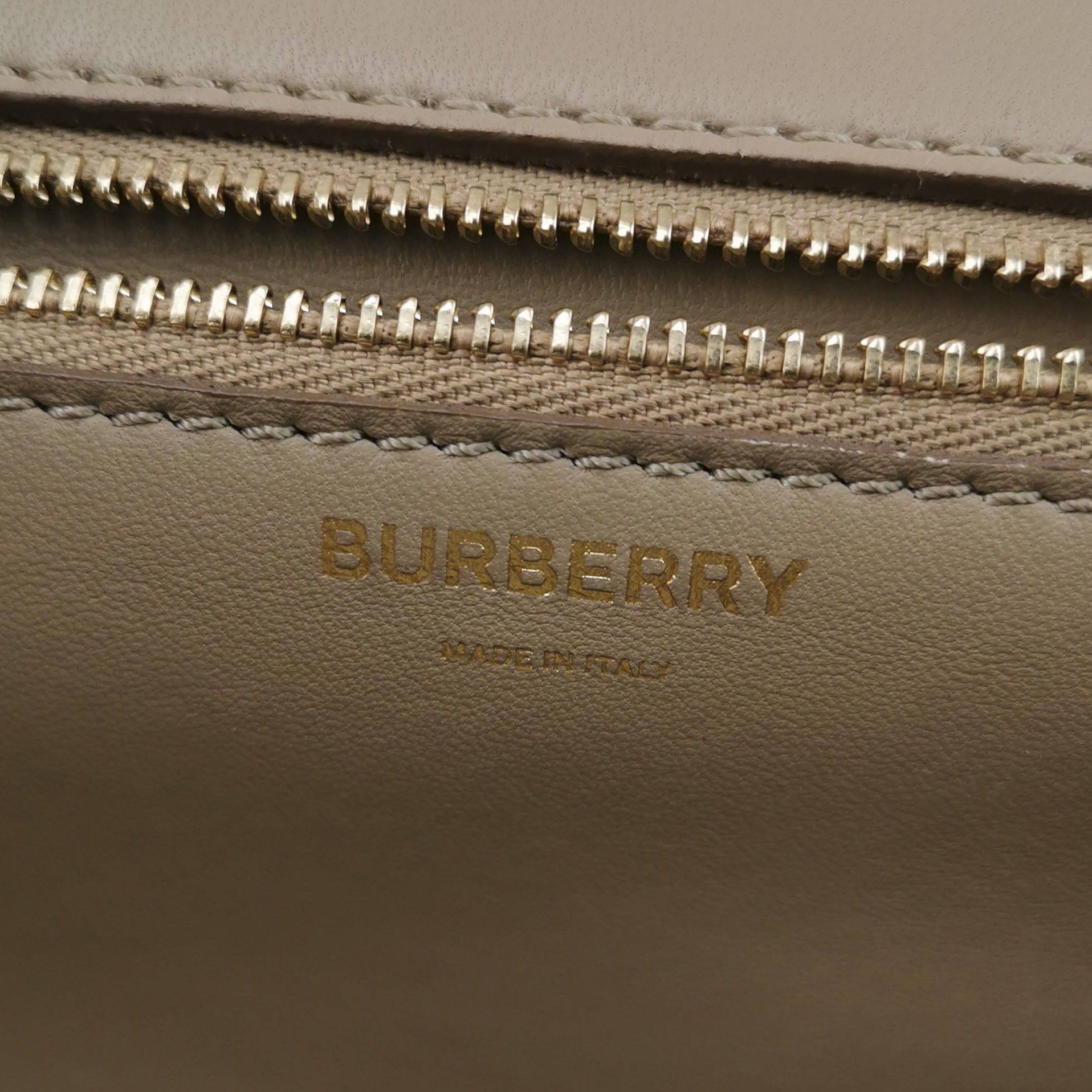 Burberry Burberry Women os Crossbody Bags Size ONE SIZE - 8 Thumbnail