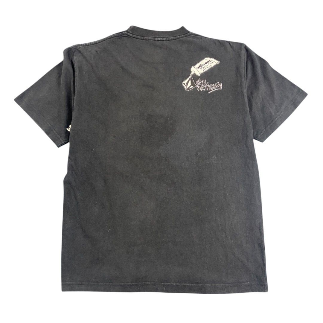 Vintage OLD VOLCOM Graphic T-Shirt Size L Size US L / EU 52-54 / 3 - 2 Thumbnail