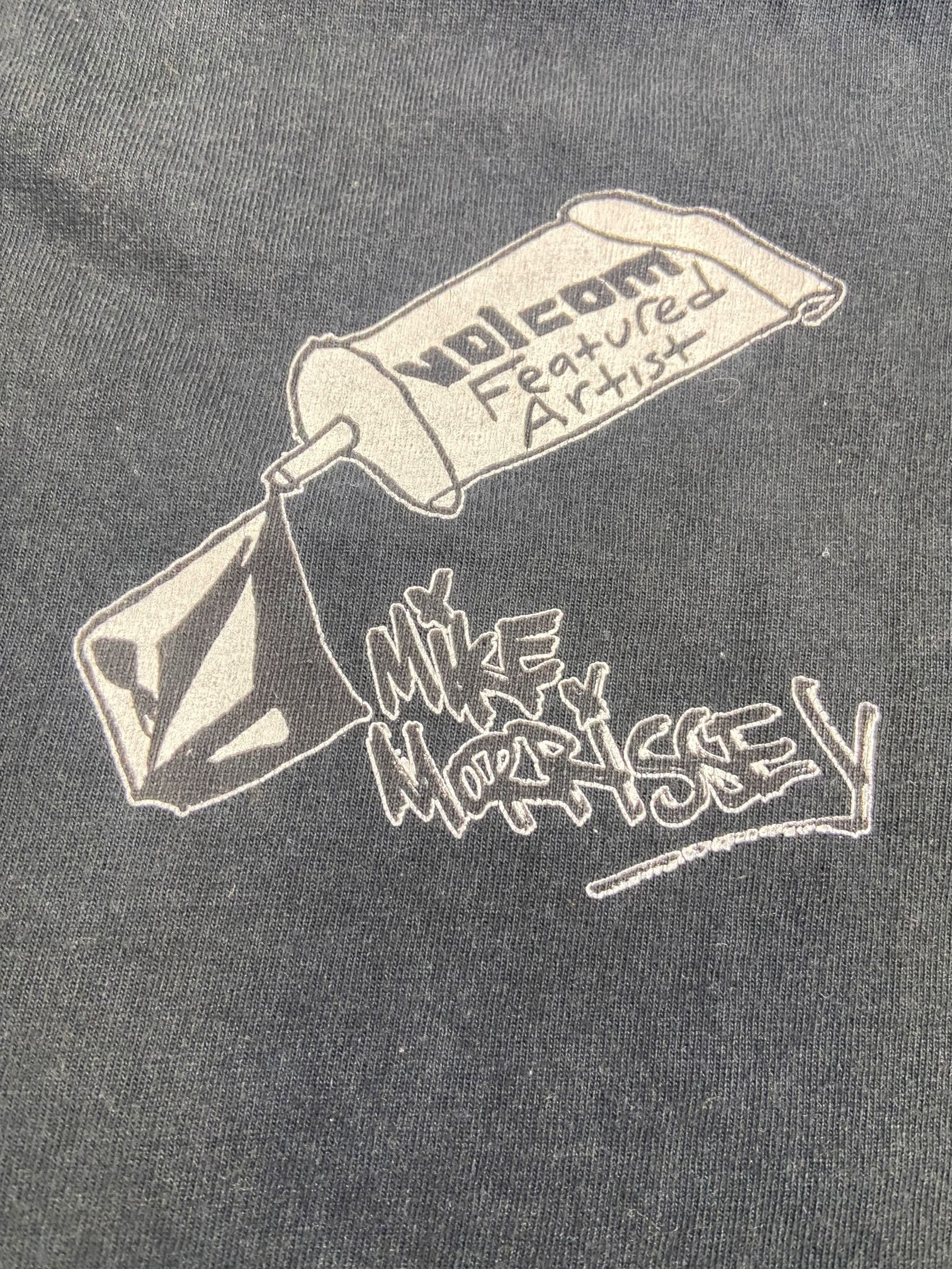 Vintage OLD VOLCOM Graphic T-Shirt Size L Size US L / EU 52-54 / 3 - 5 Thumbnail