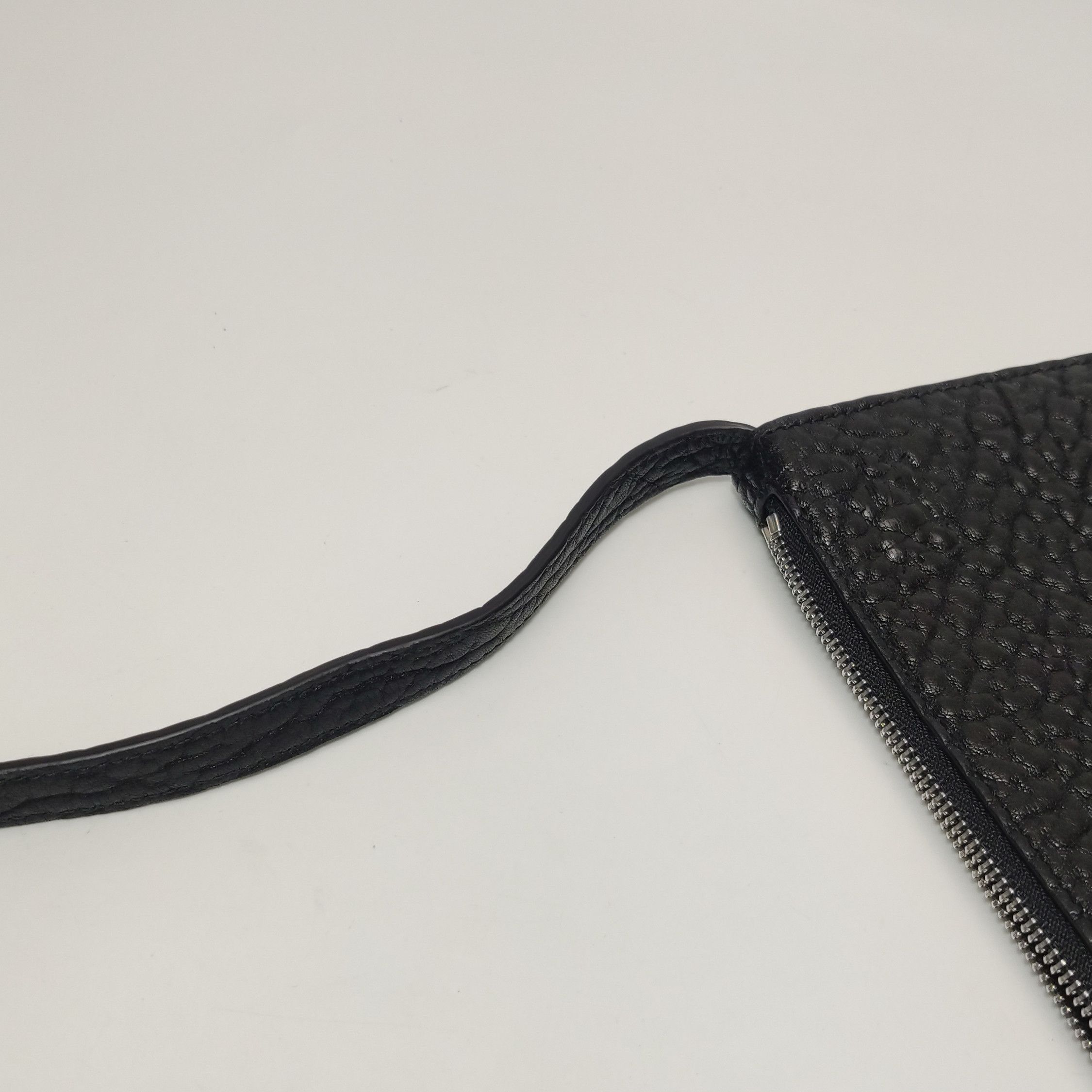 Burberry Burberry Women os Shoulder Bags Size ONE SIZE - 14 Thumbnail