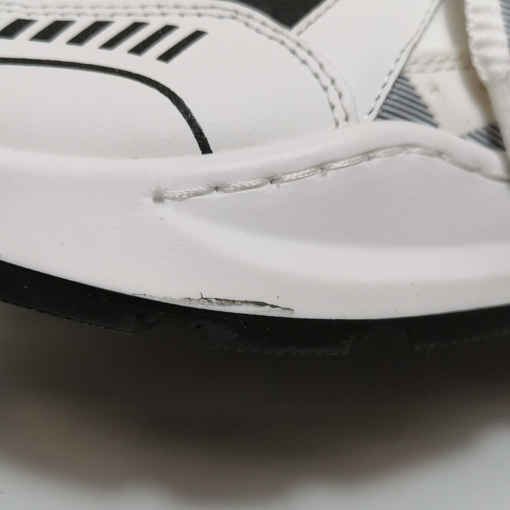 Burberry Burberry Women 5 Lowtop Sneakers Size US 5 / IT 35 - 9 Thumbnail
