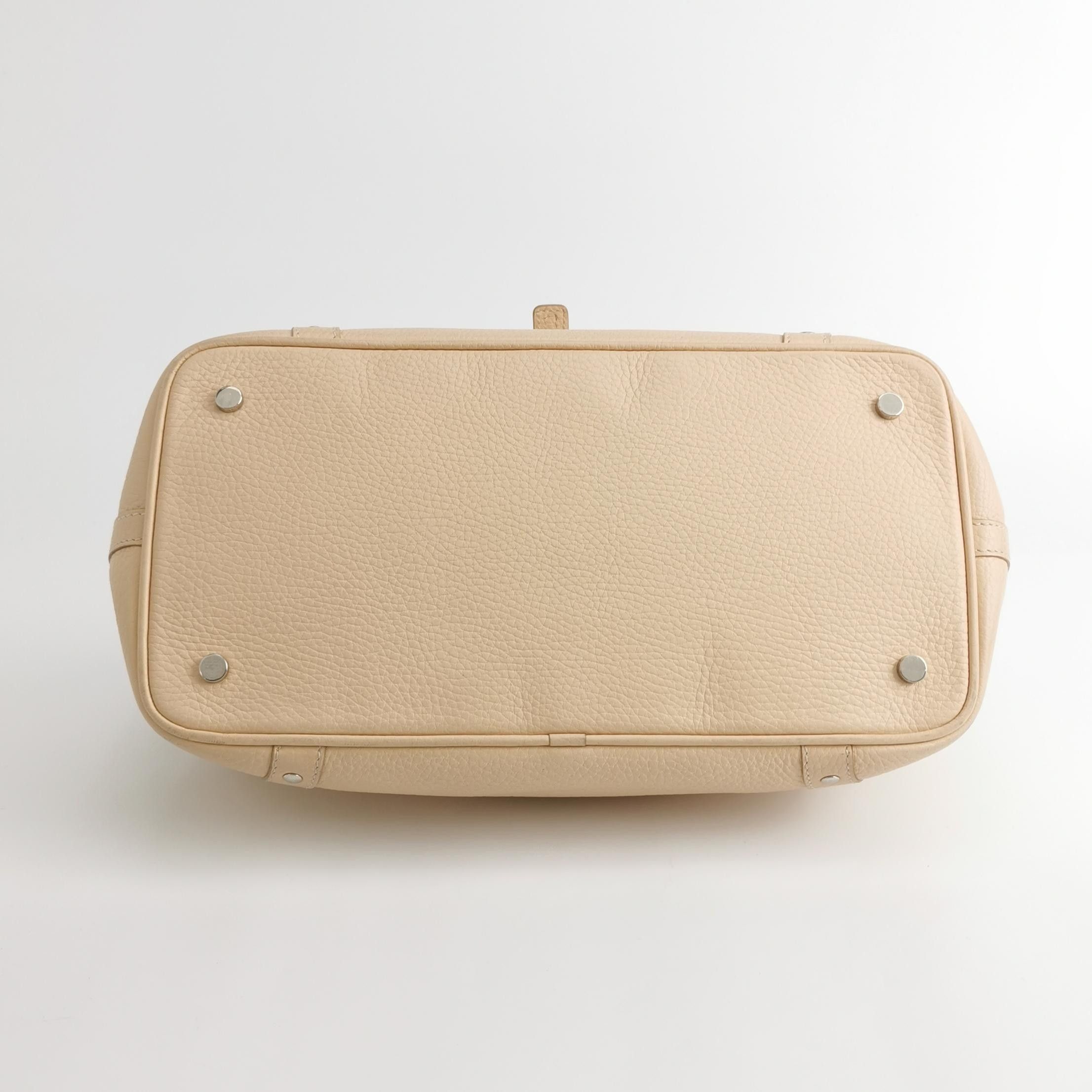 Burberry Burberry Women os Tote Bags Size ONE SIZE - 6 Thumbnail