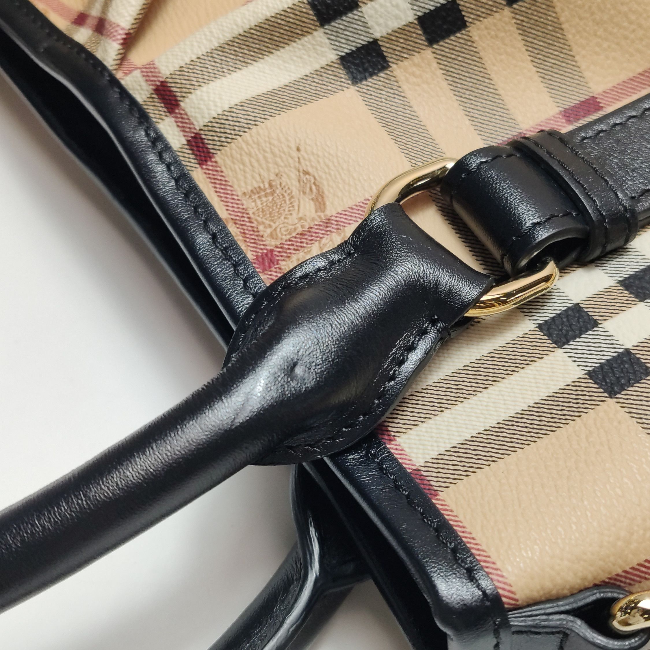 Burberry Burberry Women os Shoulder Bags Size ONE SIZE - 25 Thumbnail