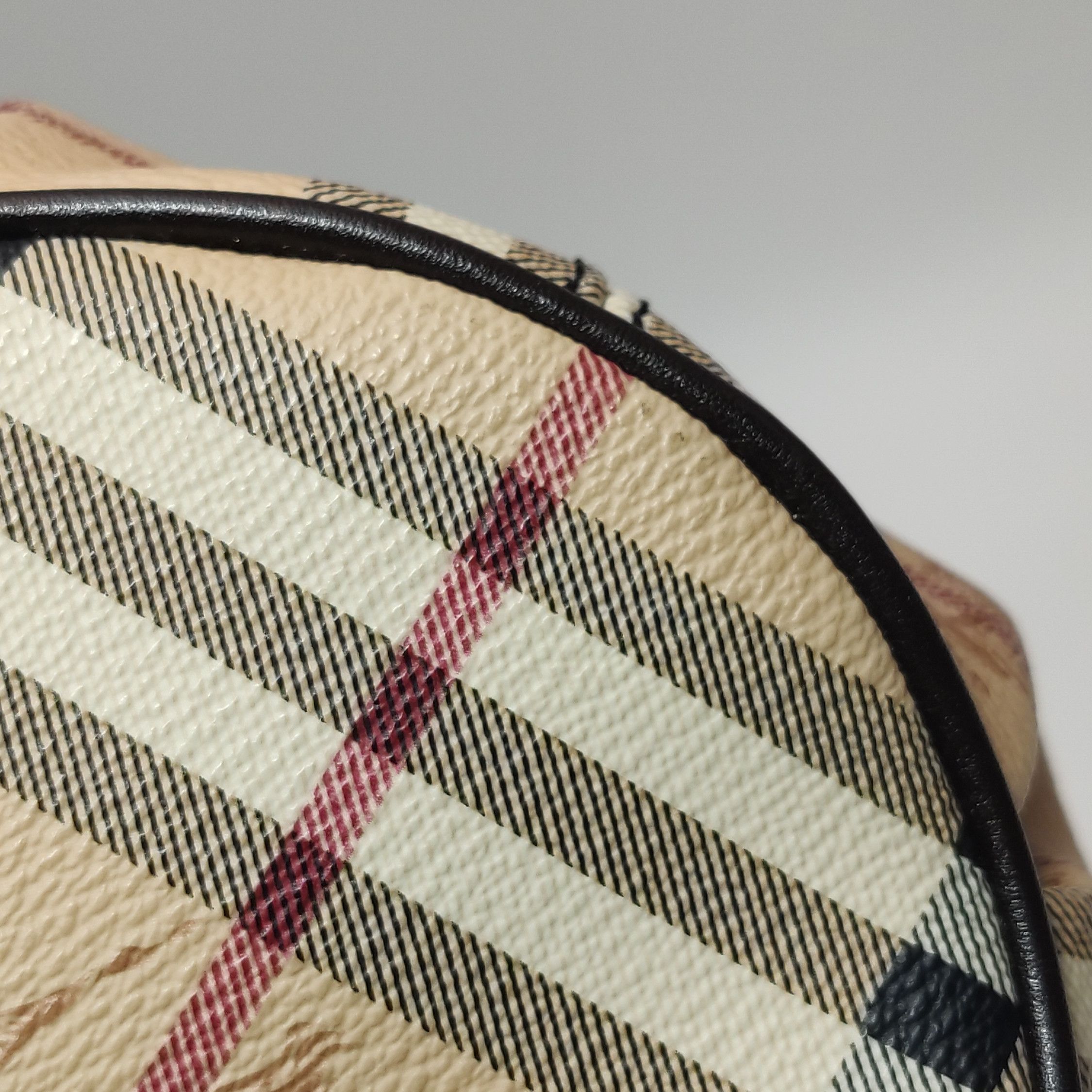 Burberry Burberry Women os Shoulder Bags Size ONE SIZE - 22 Thumbnail