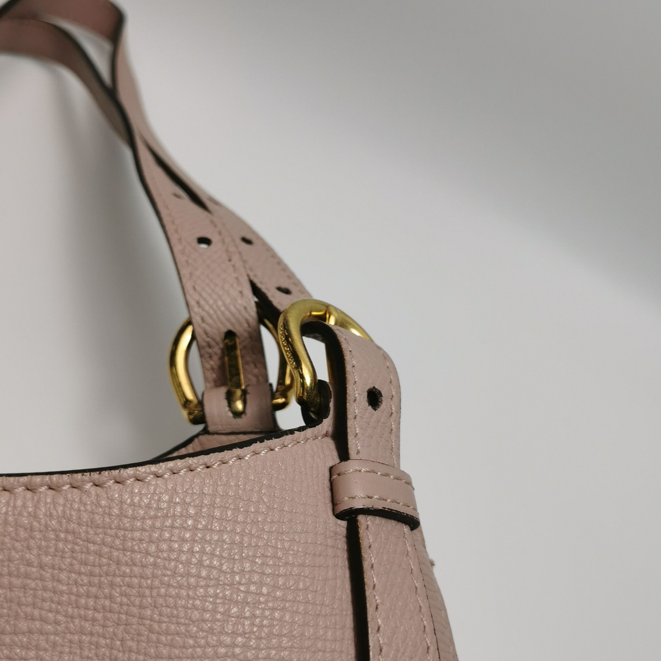 Burberry Burberry Women os Shoulder Bags Size ONE SIZE - 14 Thumbnail