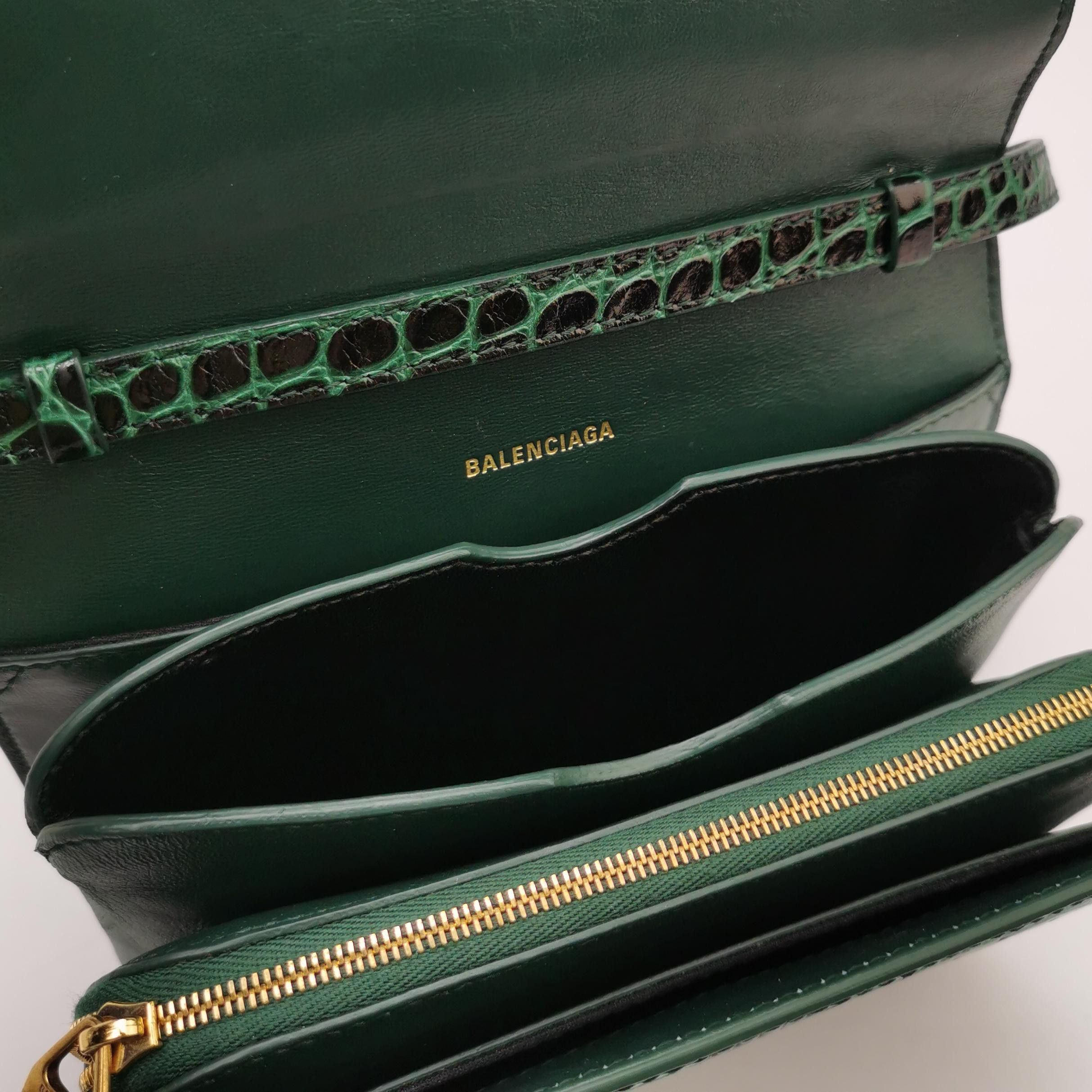Burberry Burberry Women os Shoulder Bags Size ONE SIZE - 8 Thumbnail