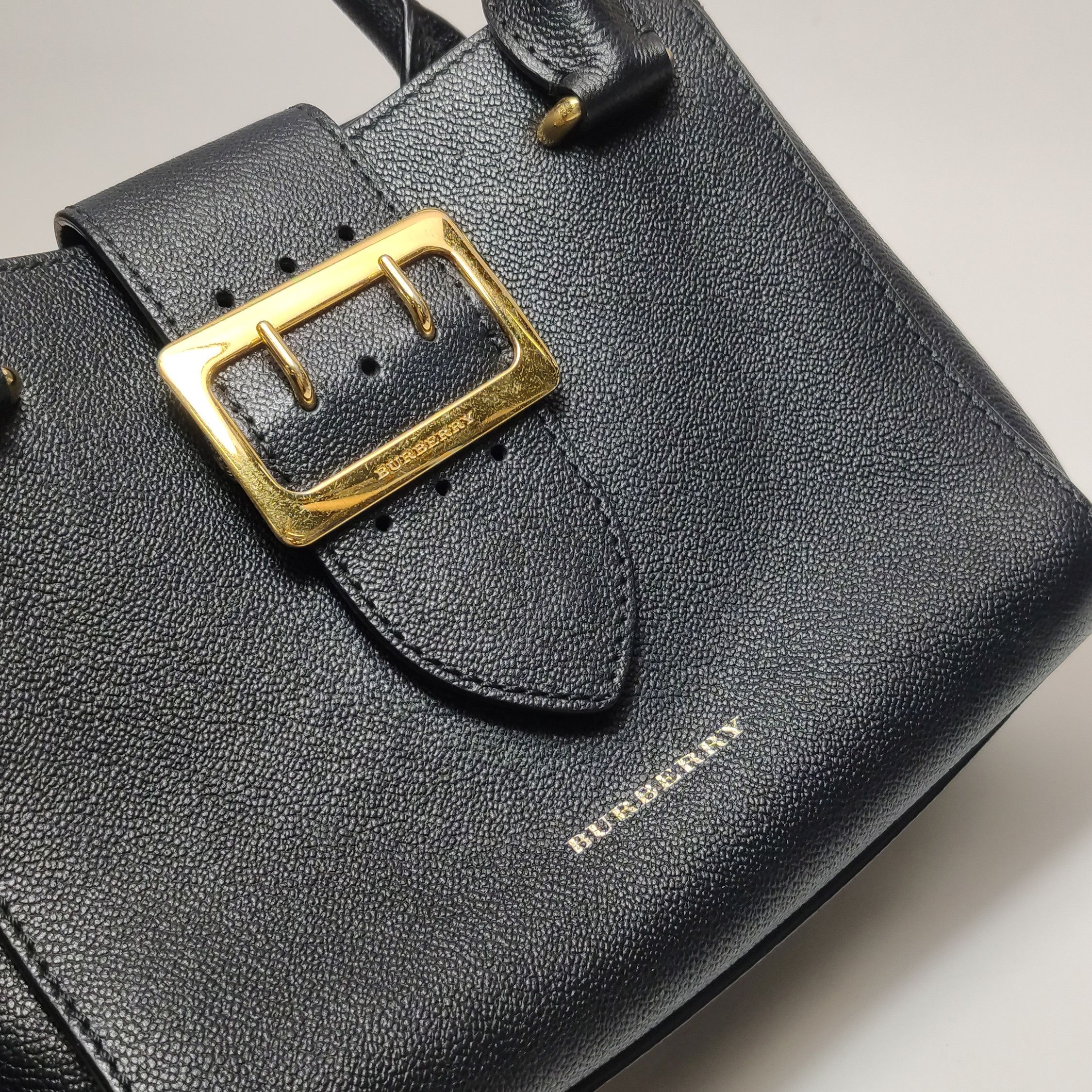 Burberry Burberry Women os Shoulder Bags Size ONE SIZE - 12 Thumbnail