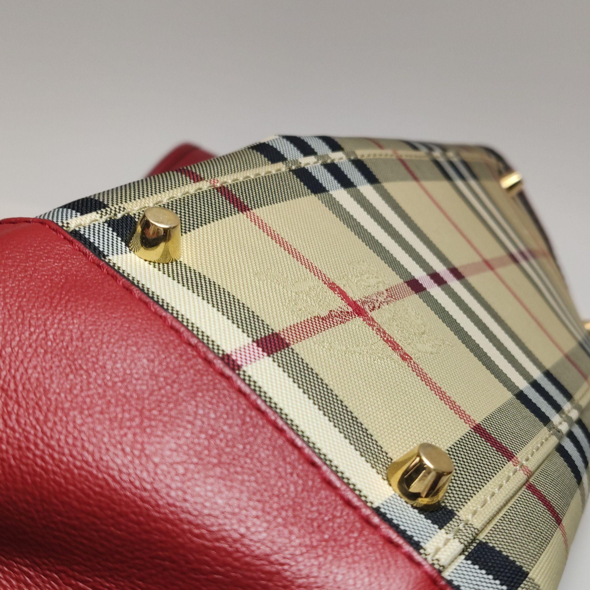 Burberry Burberry Women os Shoulder Bags Size ONE SIZE - 16 Thumbnail