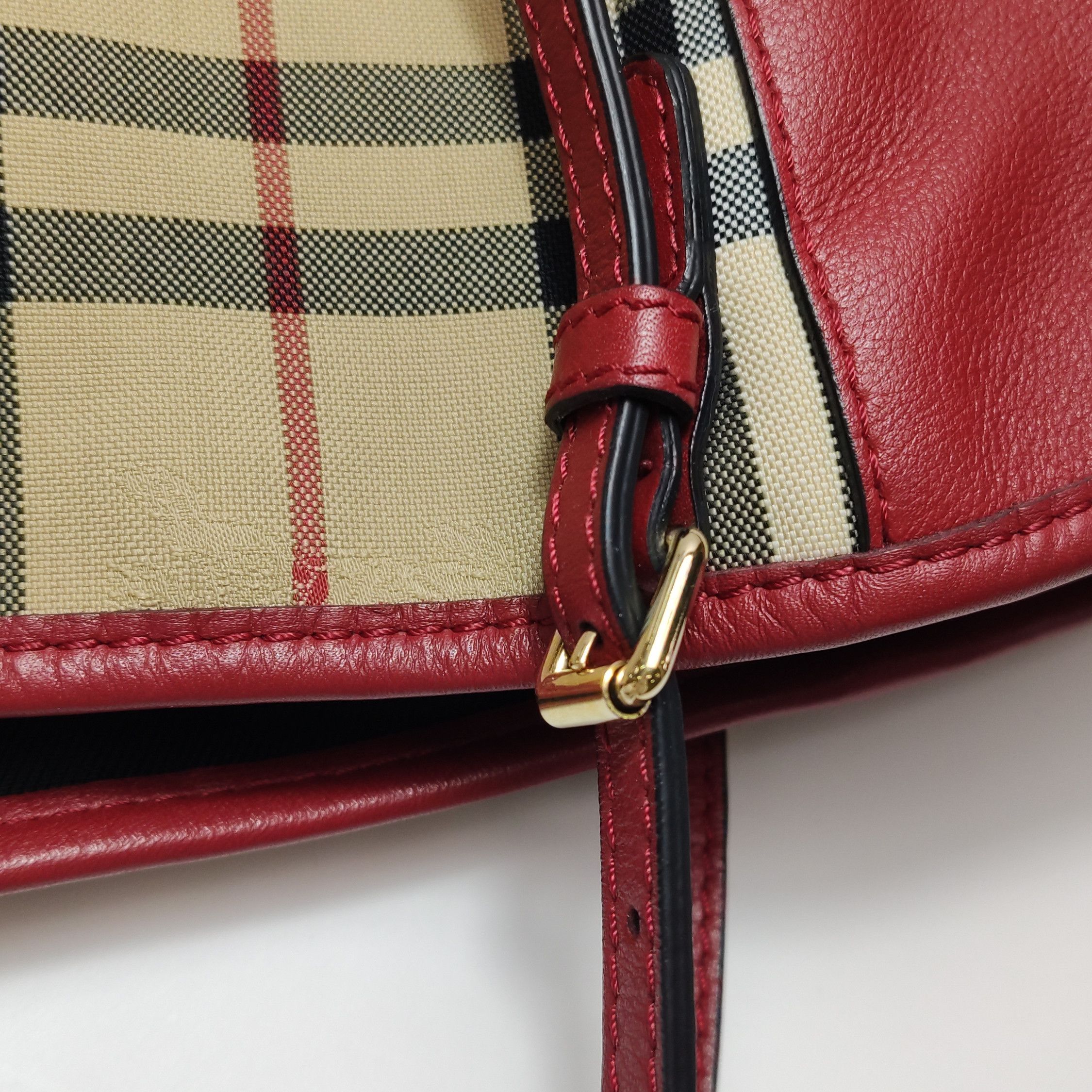 Burberry Burberry Women os Shoulder Bags Size ONE SIZE - 15 Thumbnail