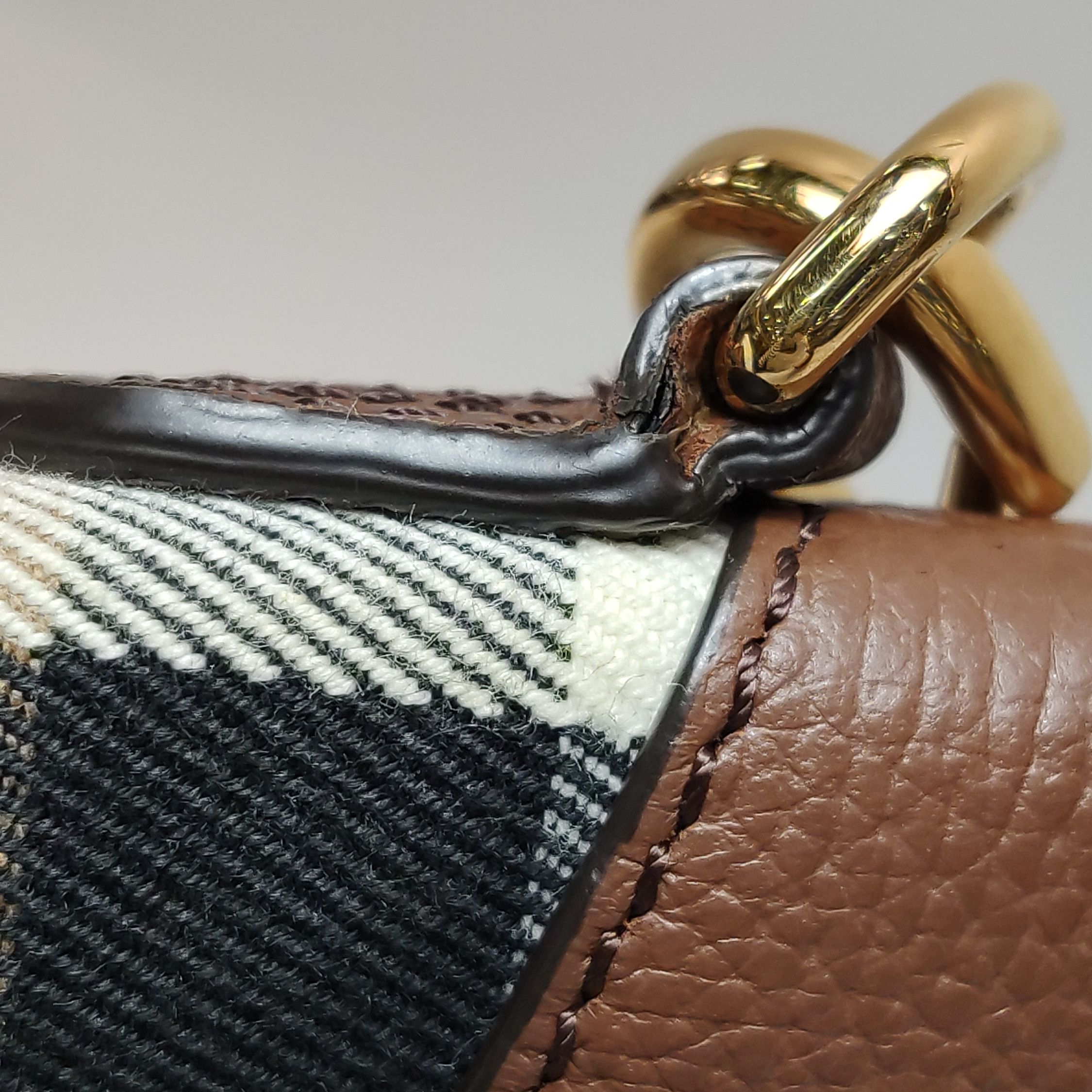 Burberry Burberry Women os Shoulder Bags Size ONE SIZE - 17 Thumbnail