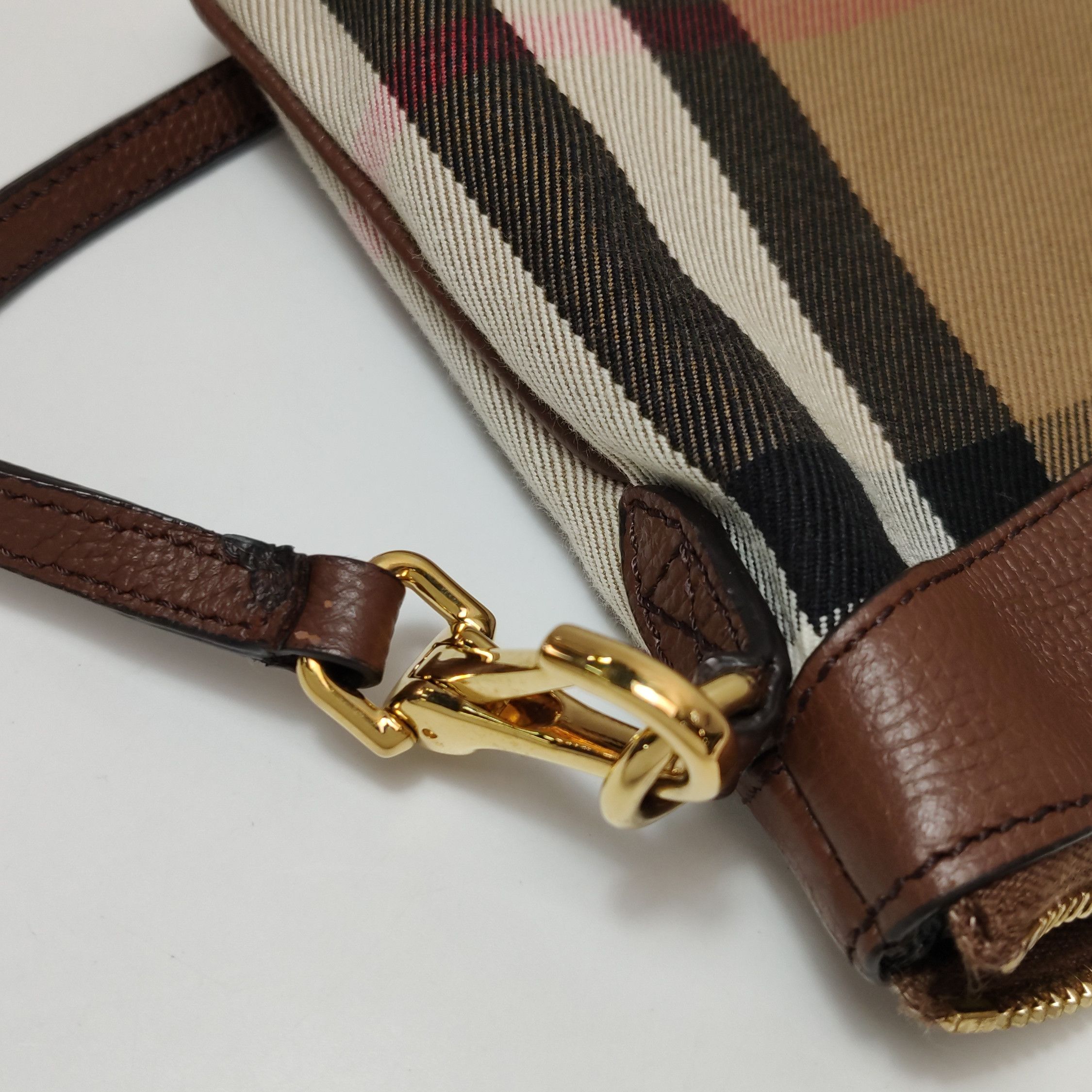 Burberry Burberry Women os Shoulder Bags Size ONE SIZE - 12 Thumbnail