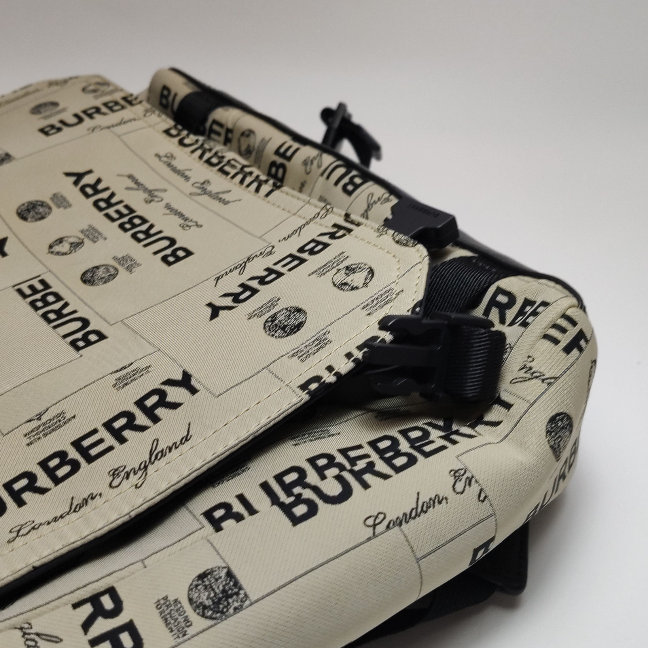 Burberry Burberry Women os Backpacks Size ONE SIZE - 11 Thumbnail