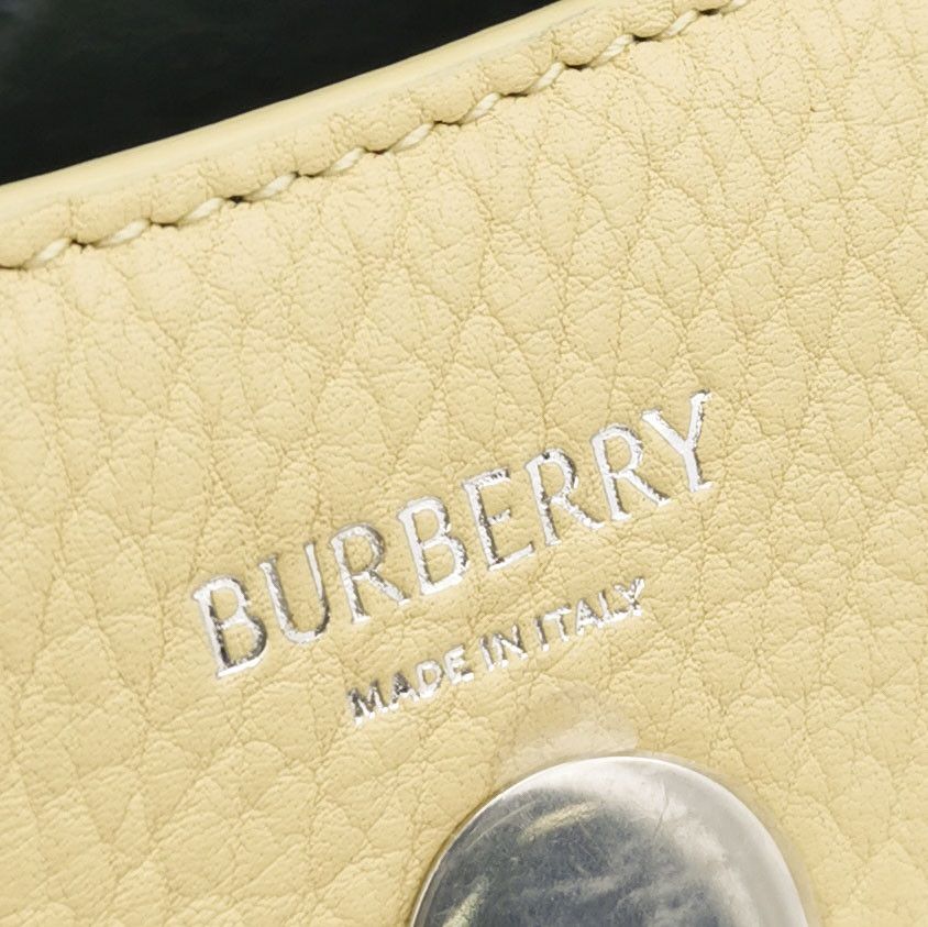 Burberry Burberry Women os Shoulder Bags Size ONE SIZE - 8 Thumbnail