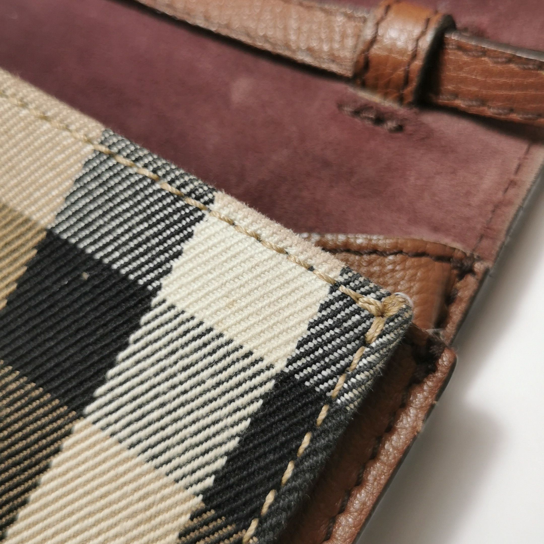 Burberry Burberry Women os Shoulder Bags Size ONE SIZE - 18 Thumbnail