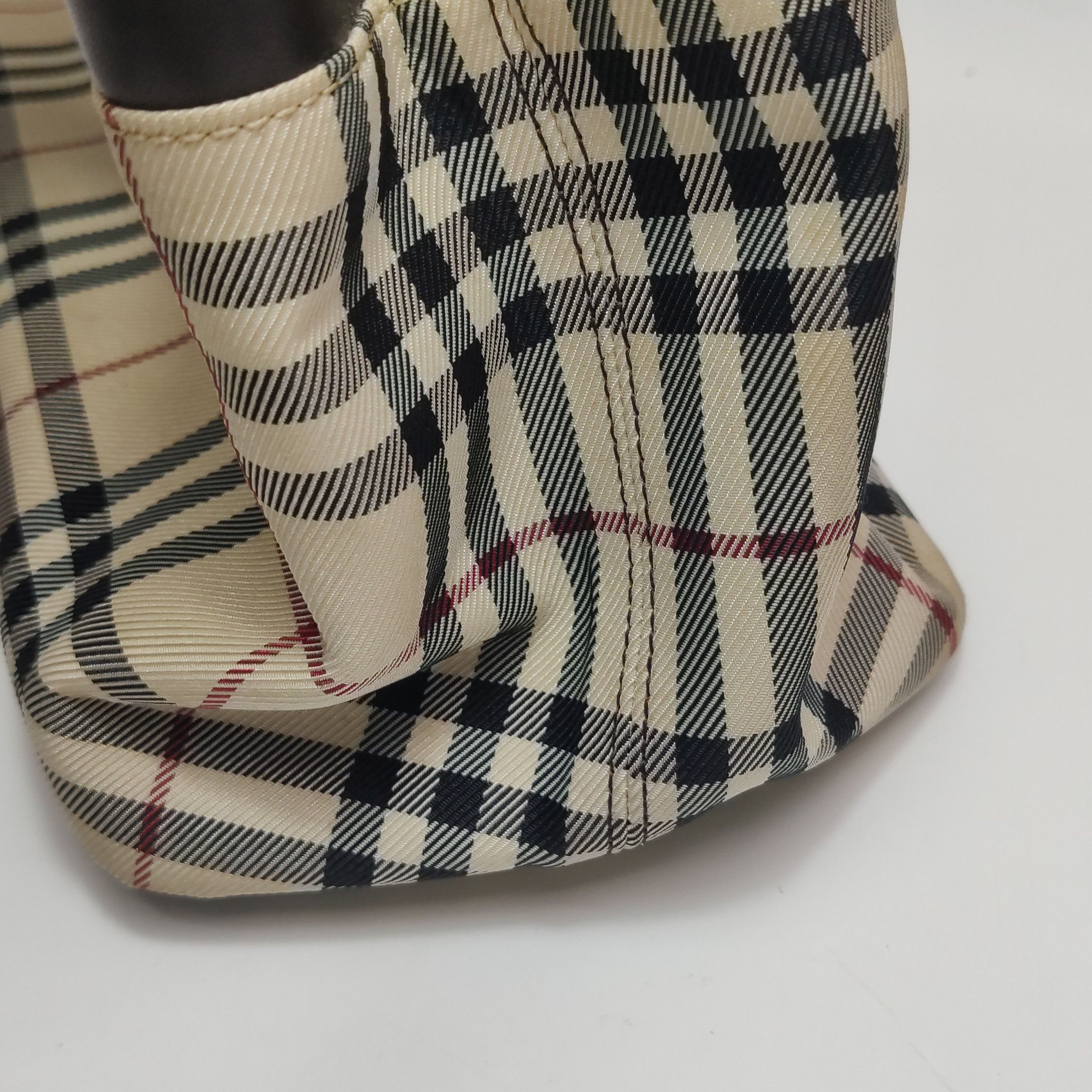 Burberry Burberry Women os Shoulder Bags Size ONE SIZE - 23 Thumbnail