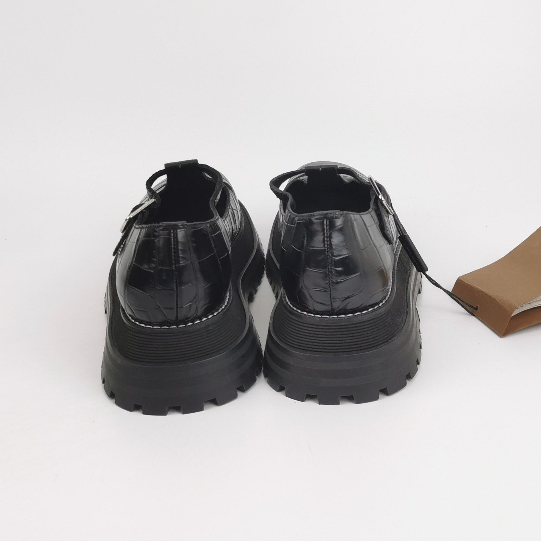 Burberry Burberry Women 10 Flats Size US 10 / IT 40 - 4 Thumbnail