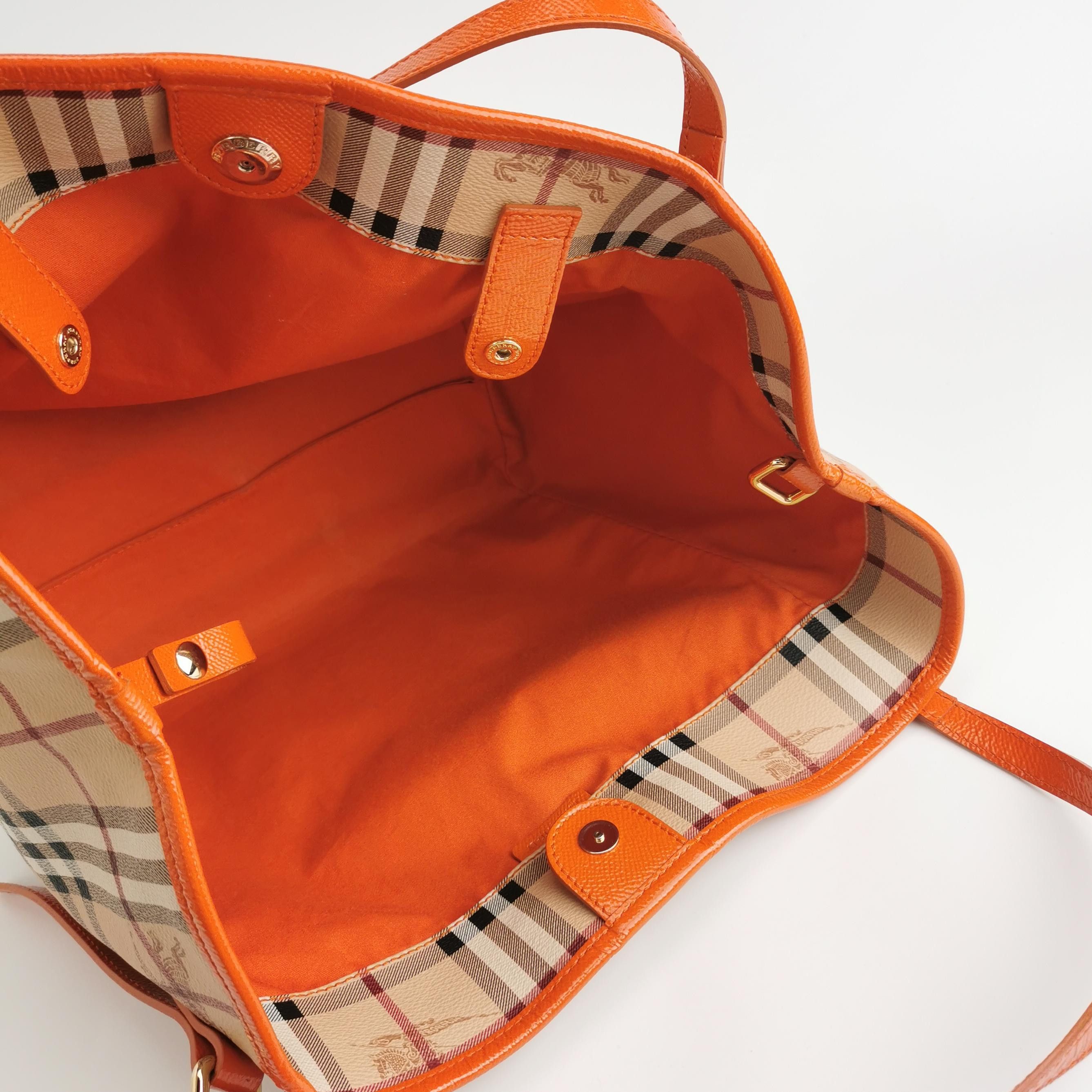 Burberry Burberry Women os Shoulder Bags Size ONE SIZE - 7 Thumbnail